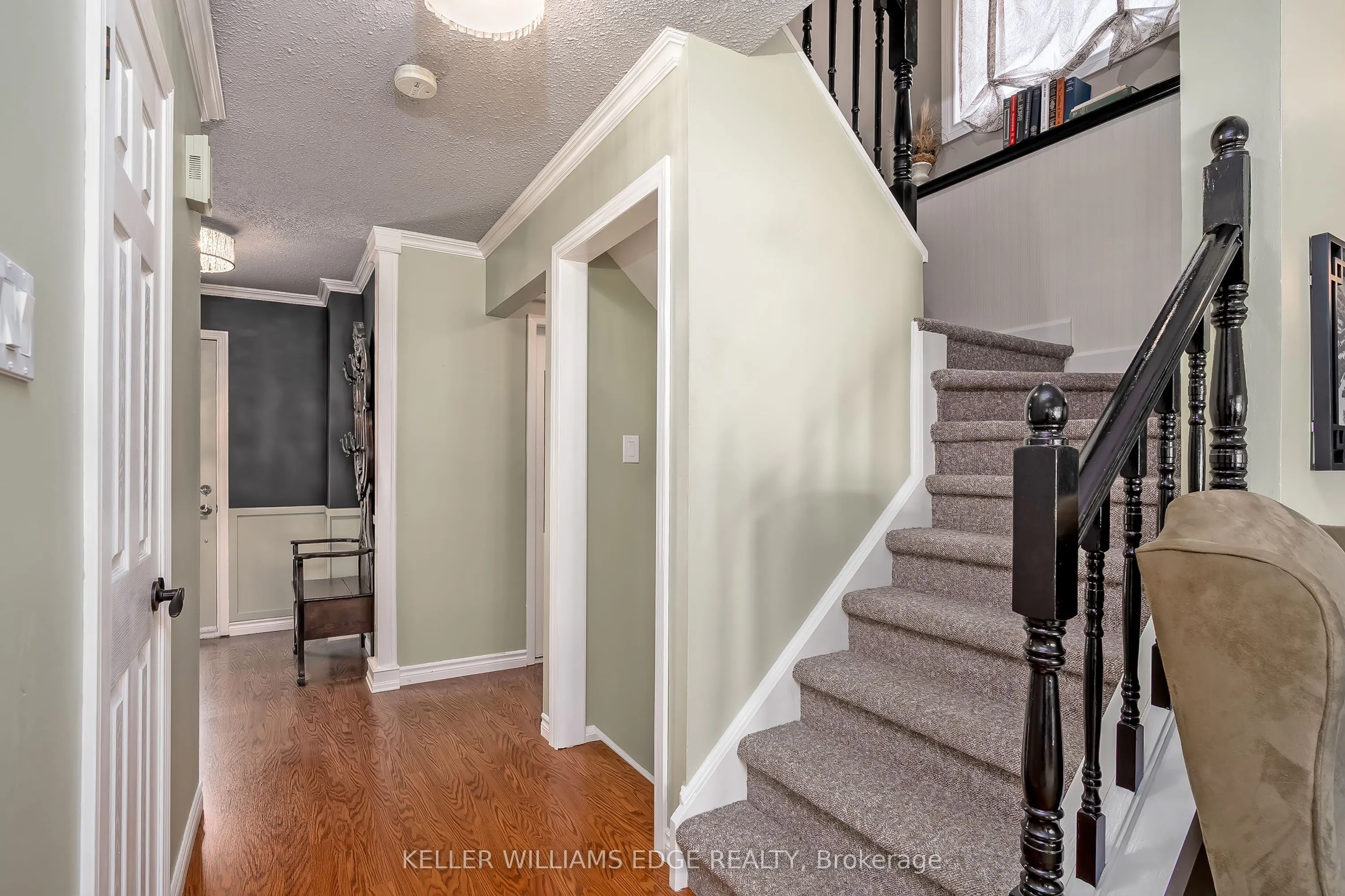 2407 Hemlock Court