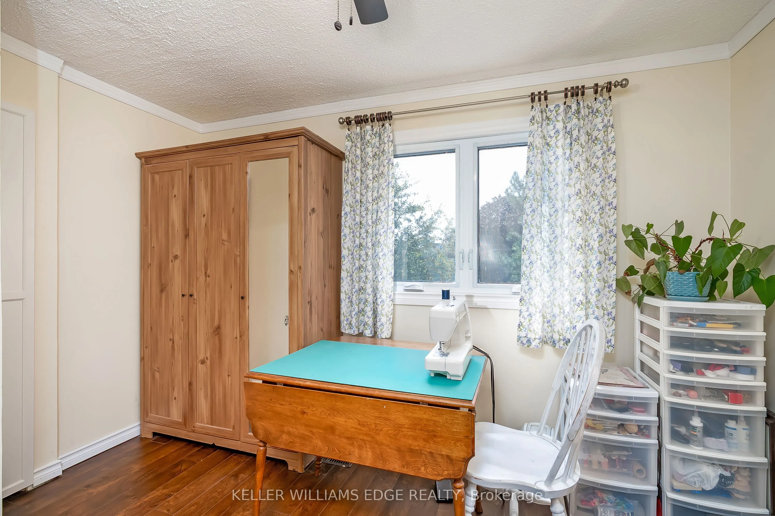 2407 Hemlock Court