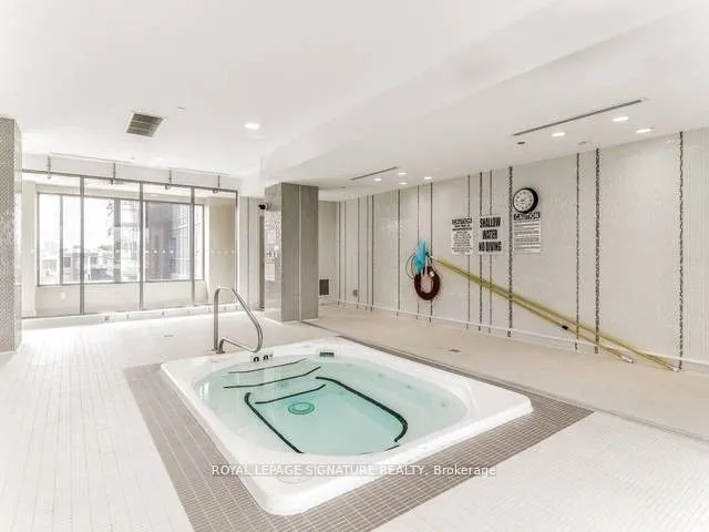 5025 Four Springs Avenue, #903