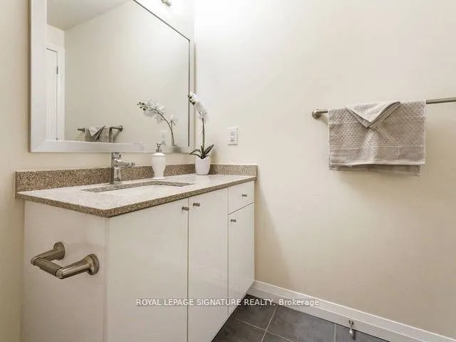 5025 Four Springs Avenue, #903