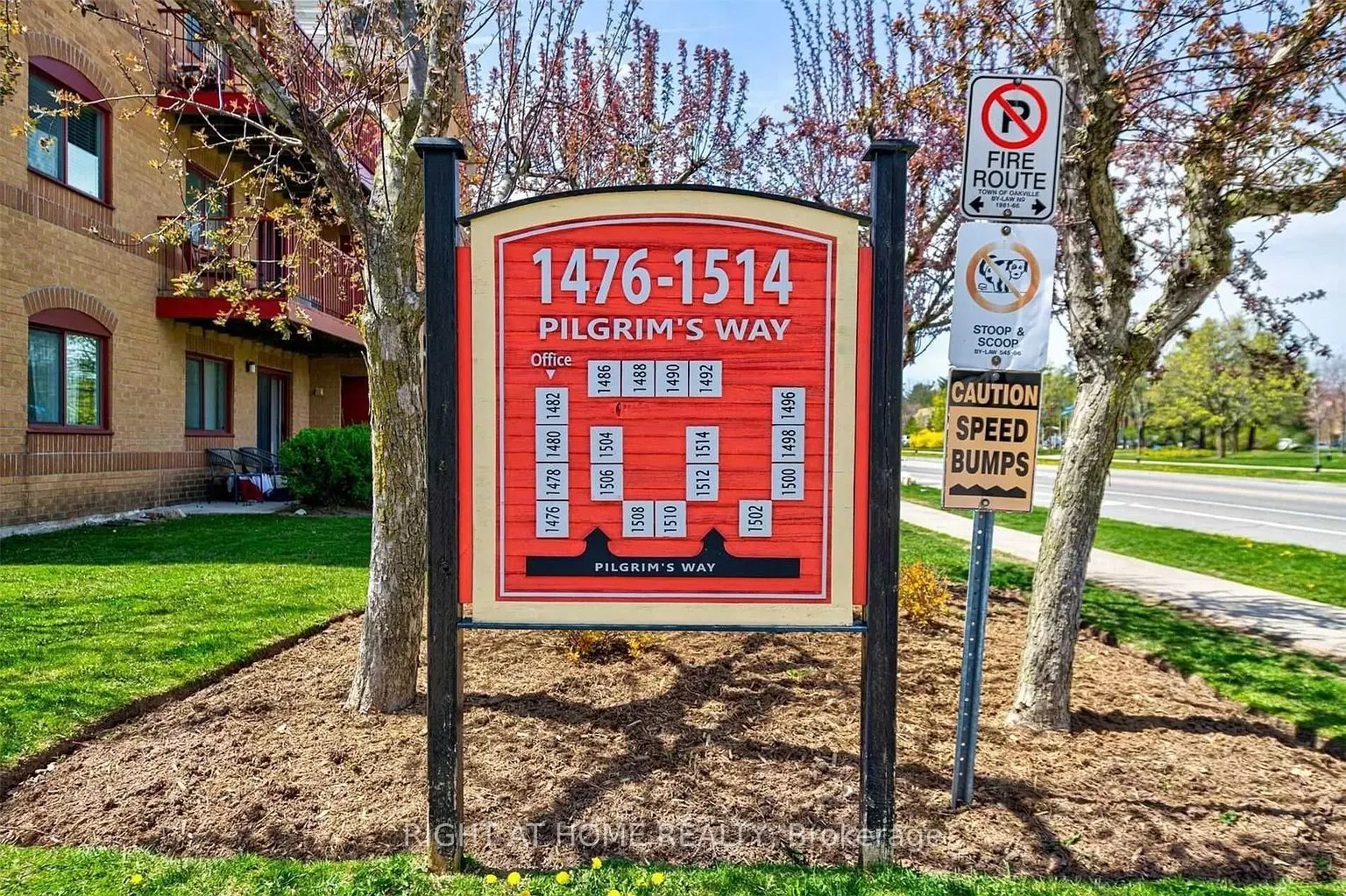 1510 Pilgrims Way, #724