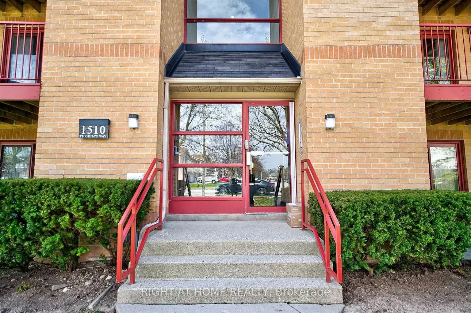1510 Pilgrims Way, #724