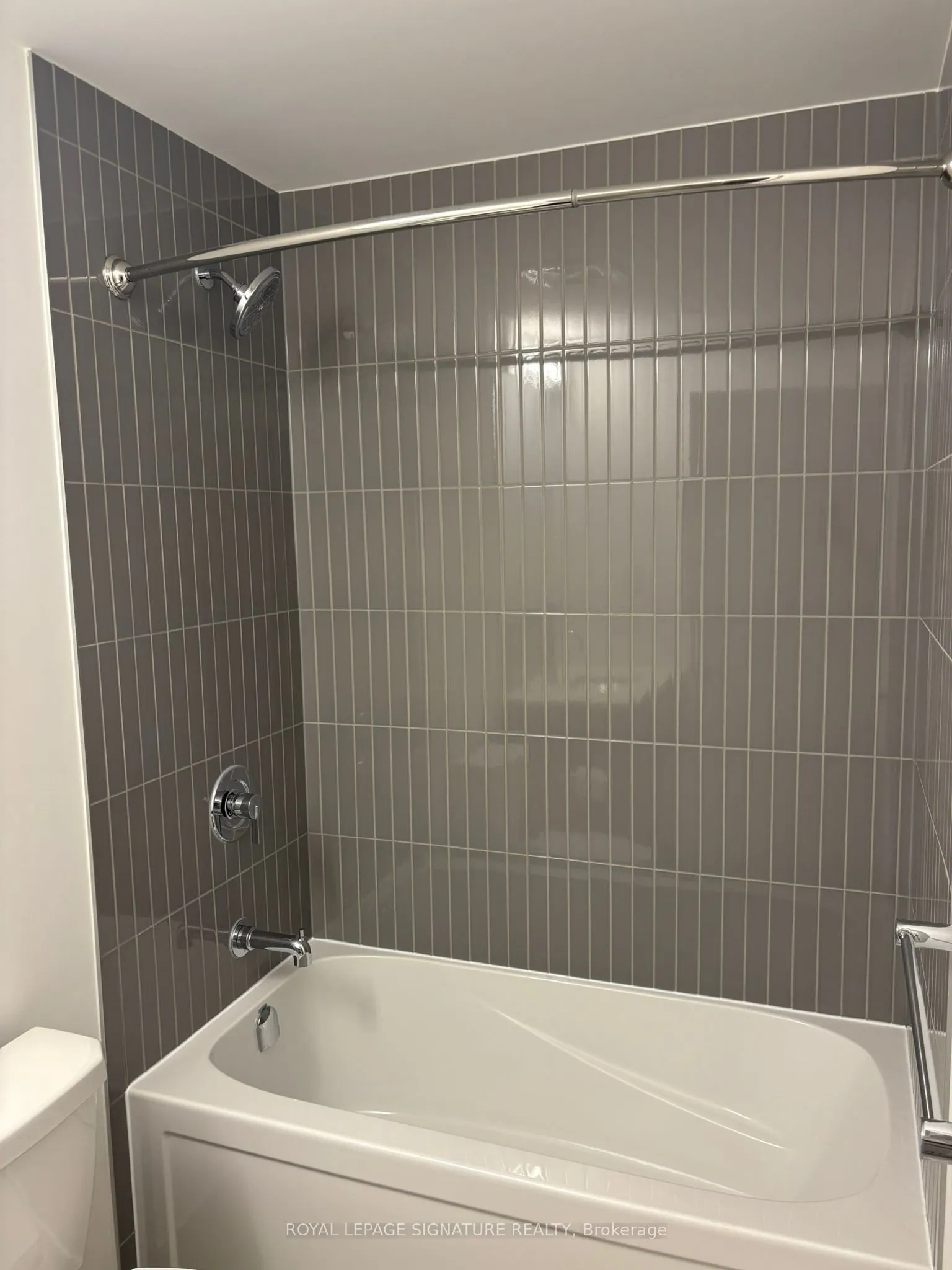 2501 Saw Whet Boulevard, #522