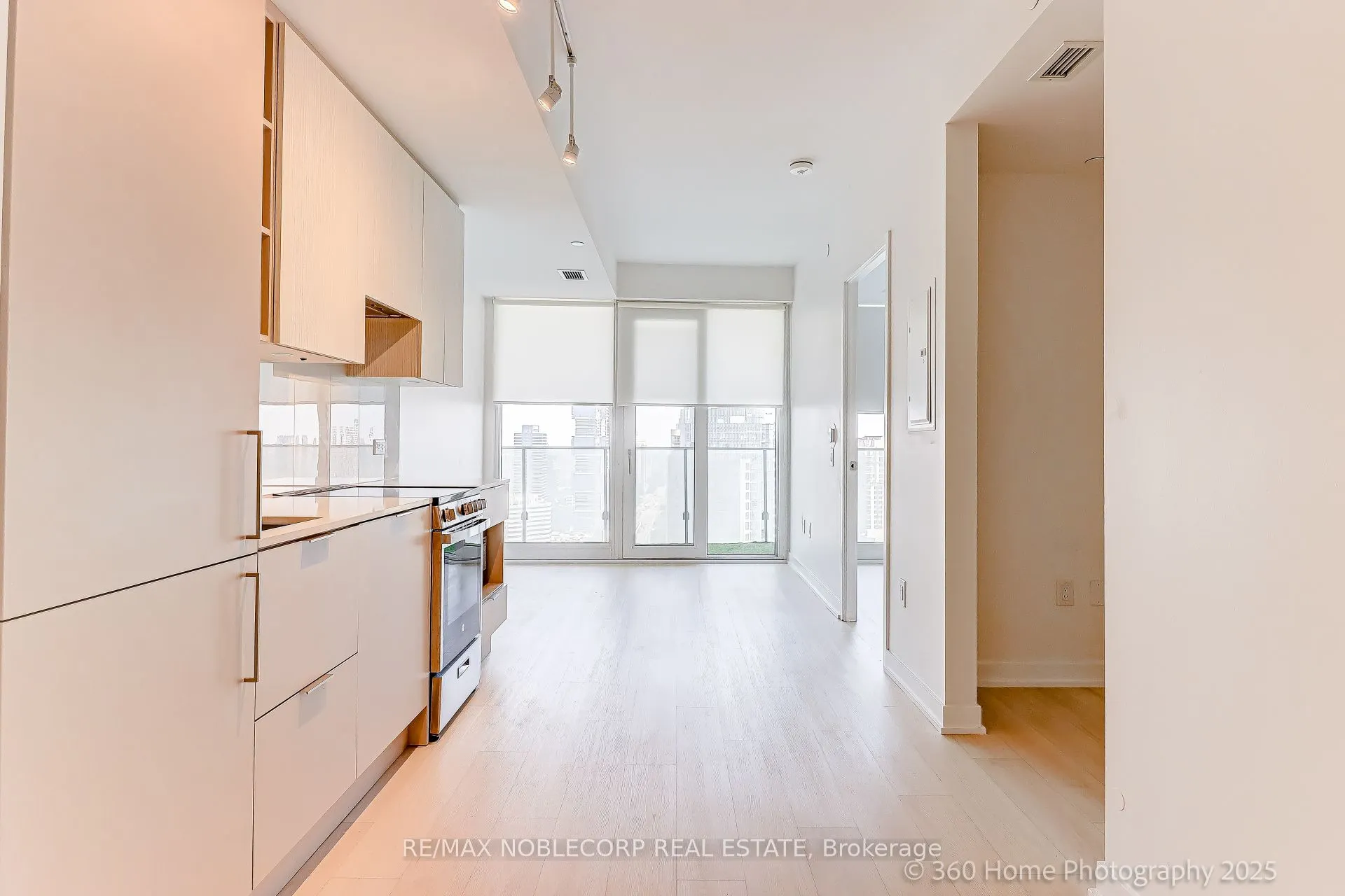 3900 Confederation Parkway, #2912