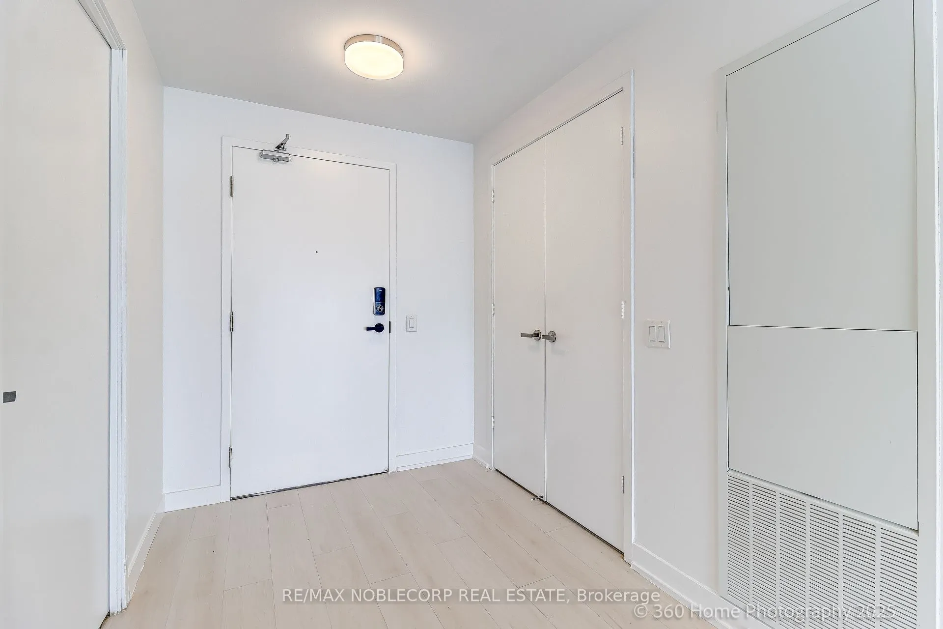3900 Confederation Parkway, #2912