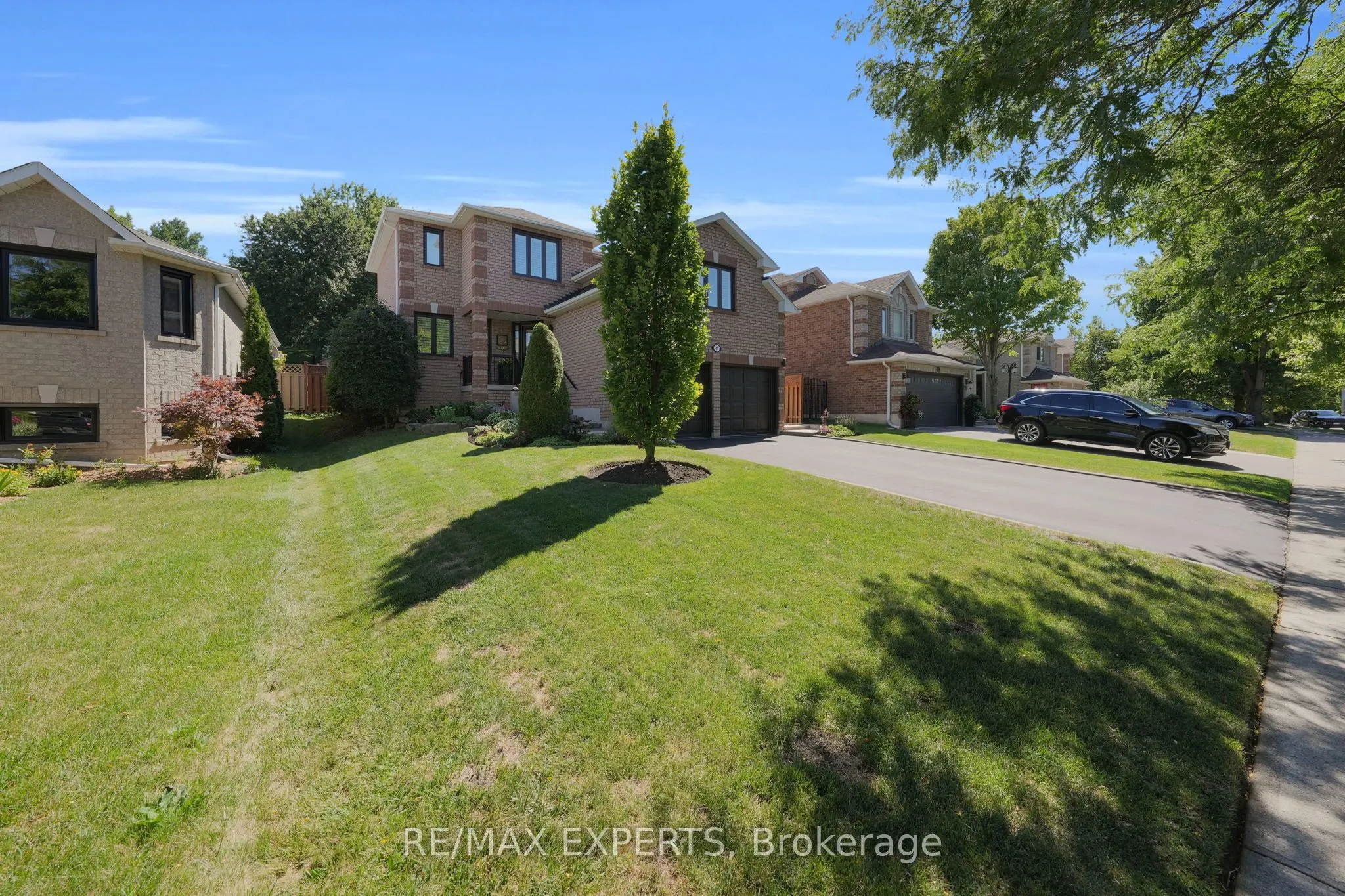 44 Sunkist Valley Road