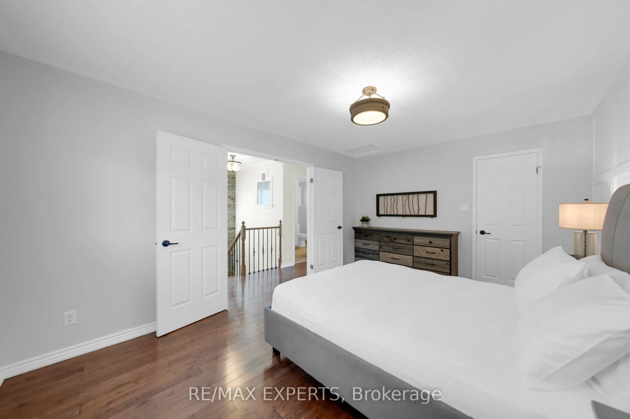 44 Sunkist Valley Road