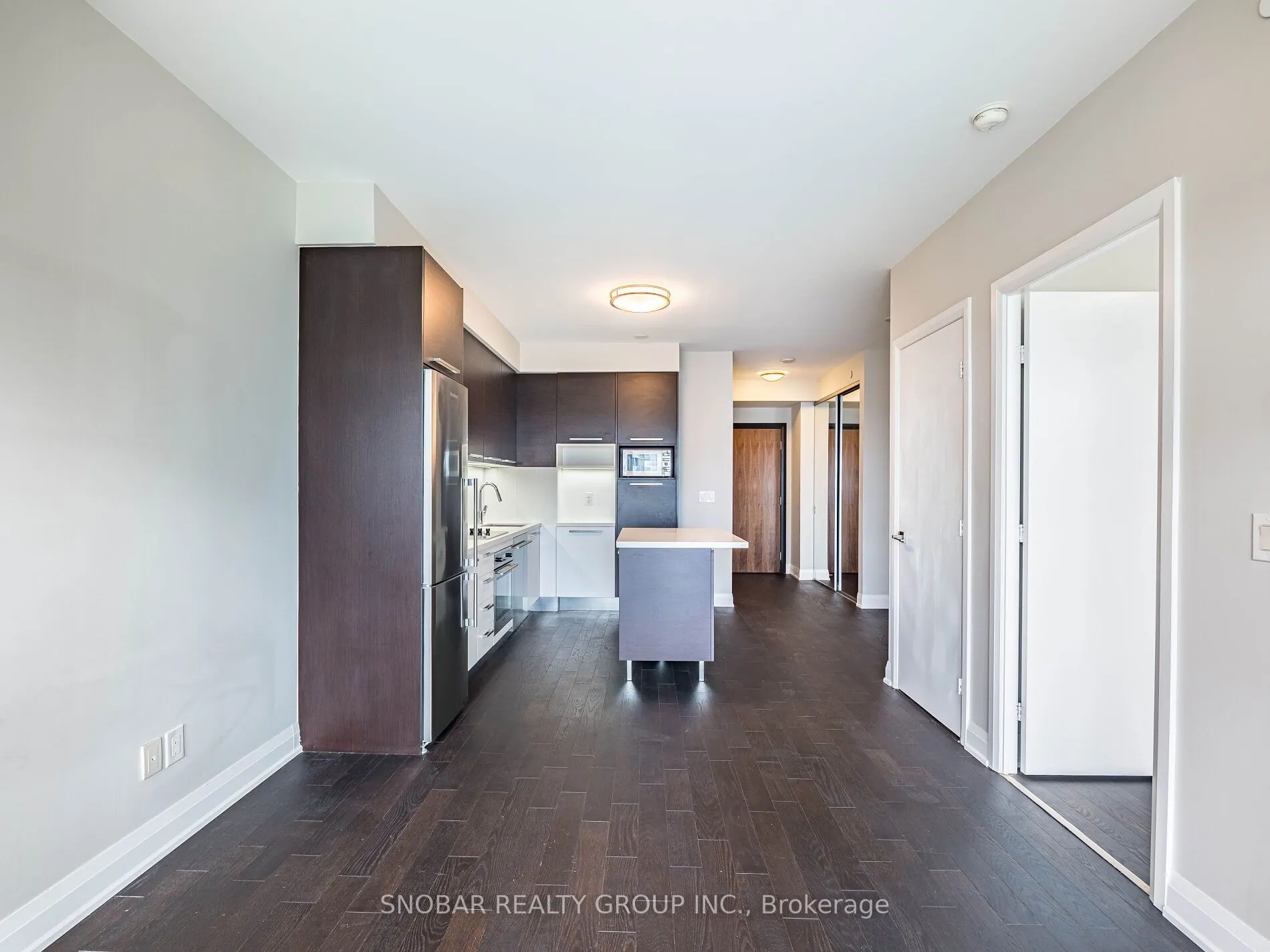 36 Park Lawn Road, #2406