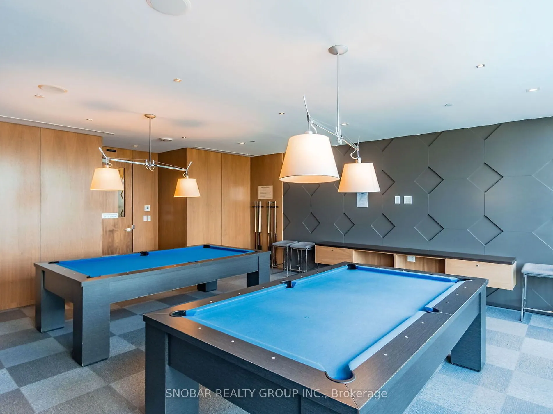 36 Park Lawn Road, #2406