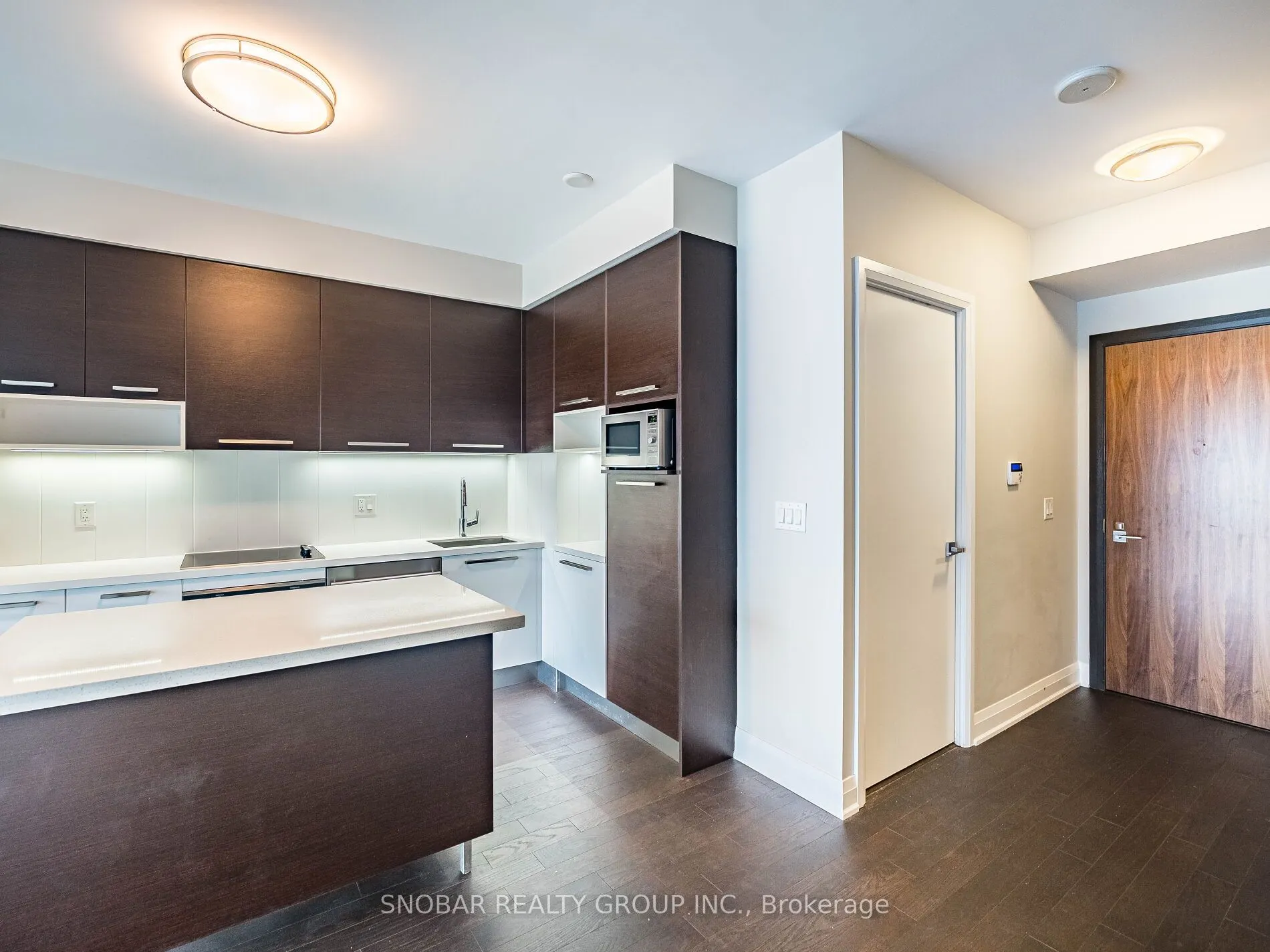 36 Park Lawn Road, #2406
