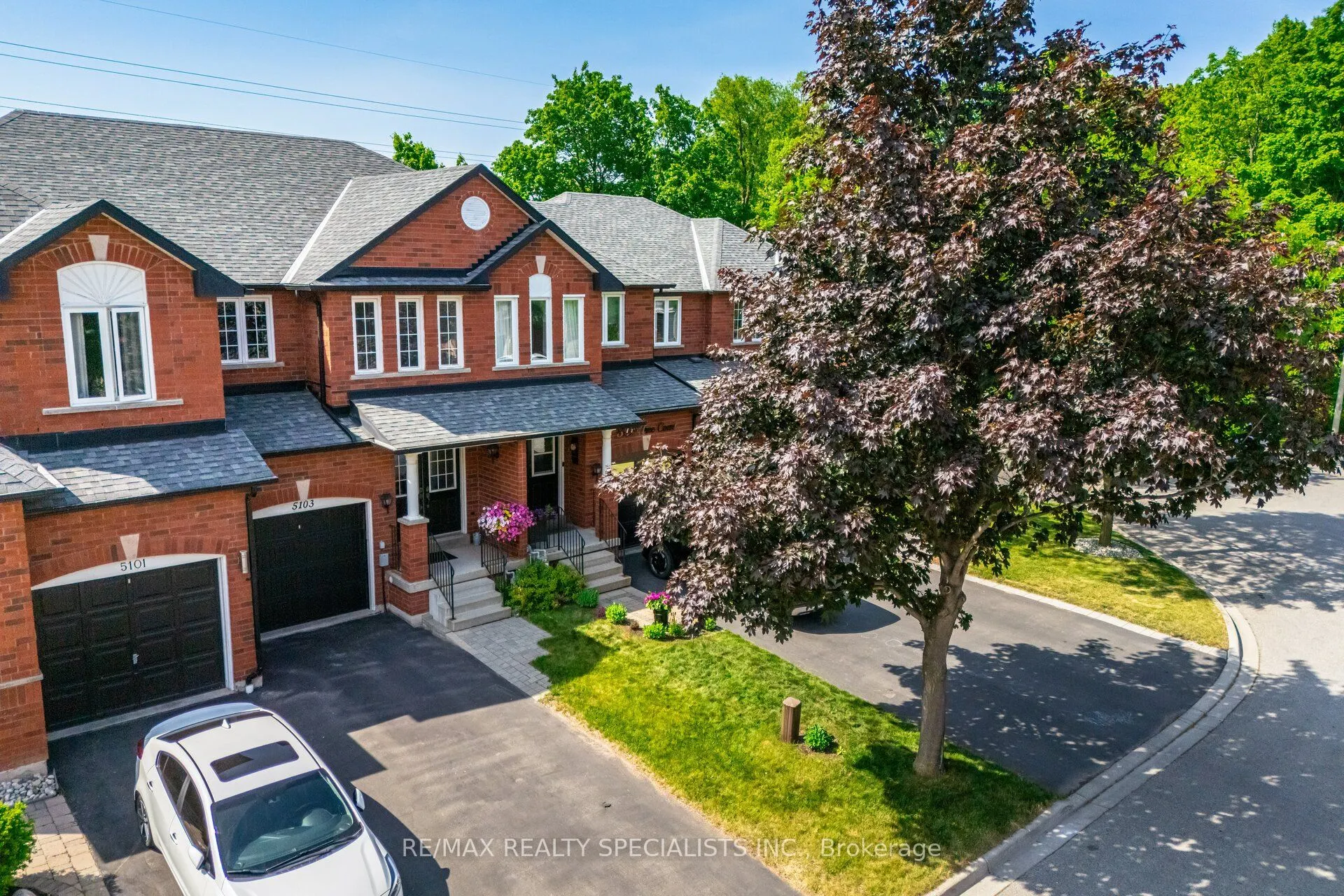 5103 Tree Court