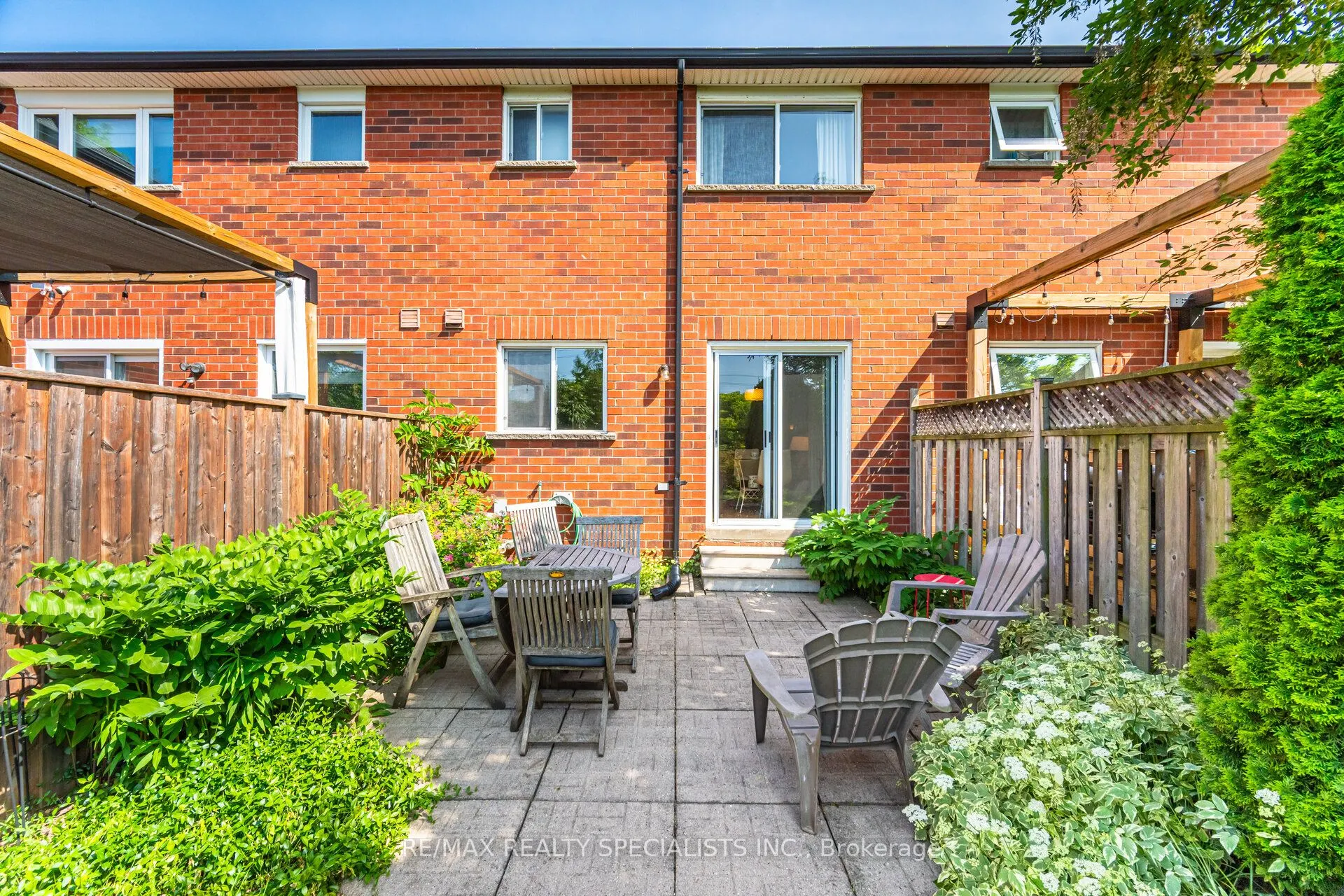 5103 Tree Court