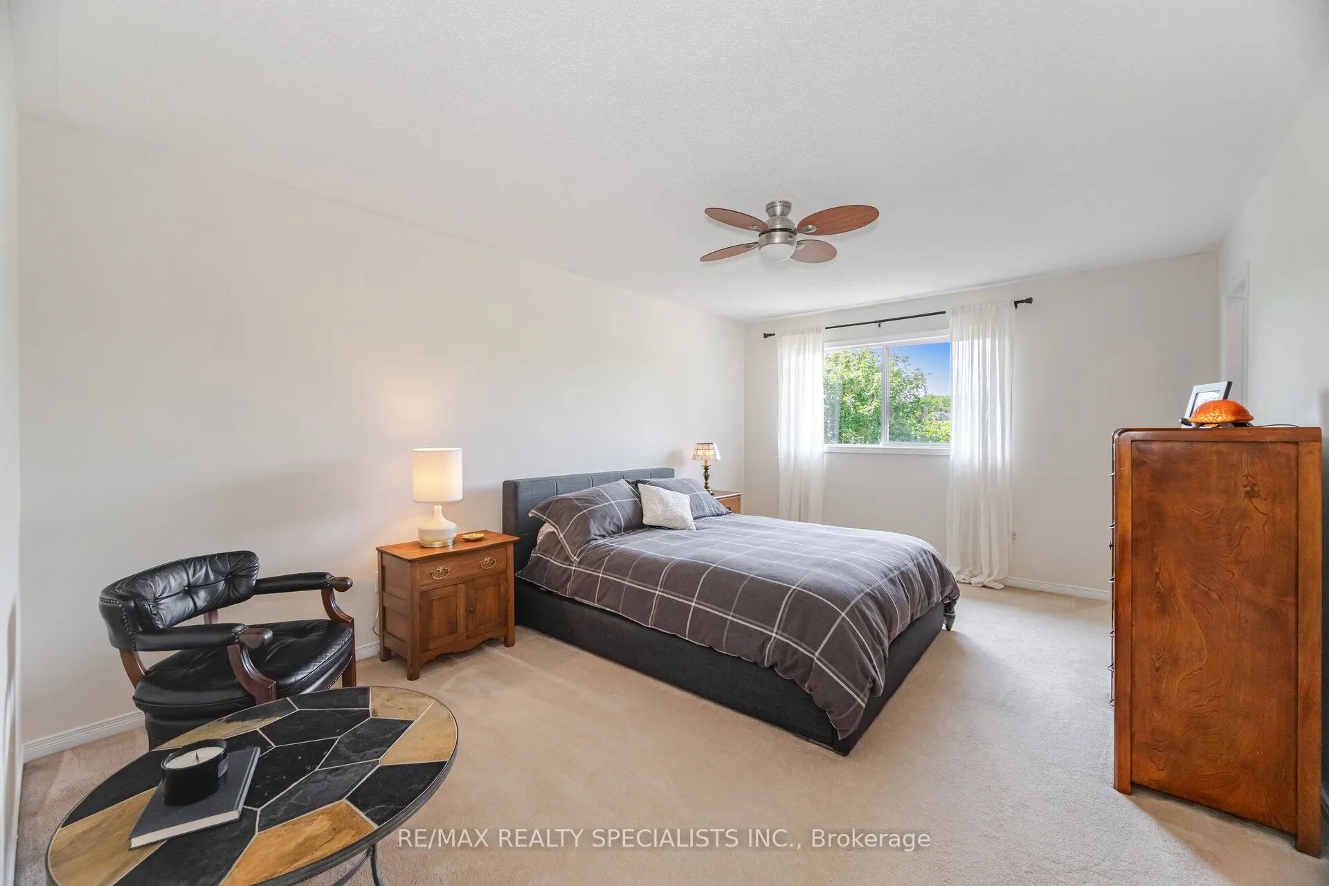 5103 Tree Court