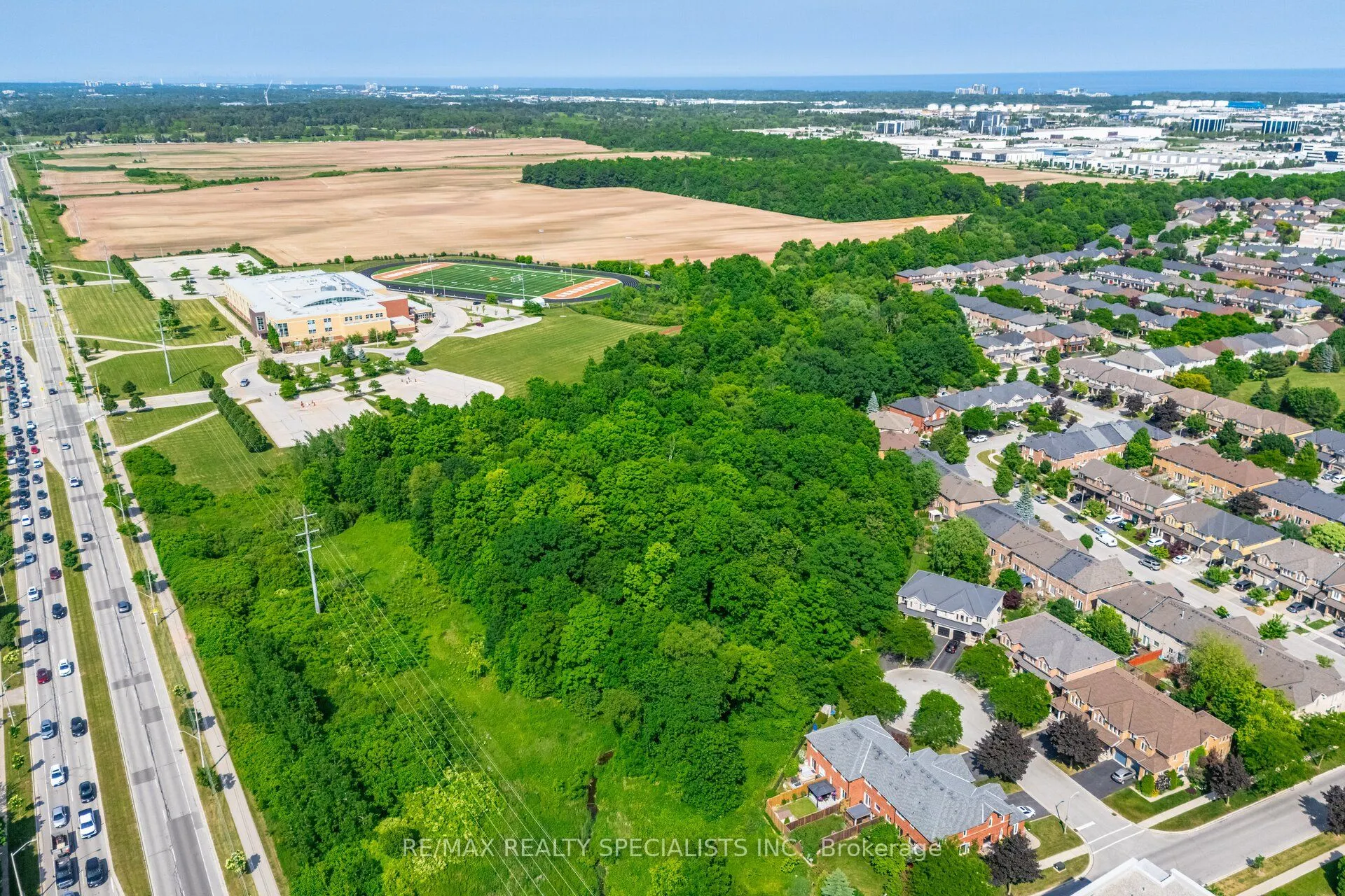 5103 Tree Court