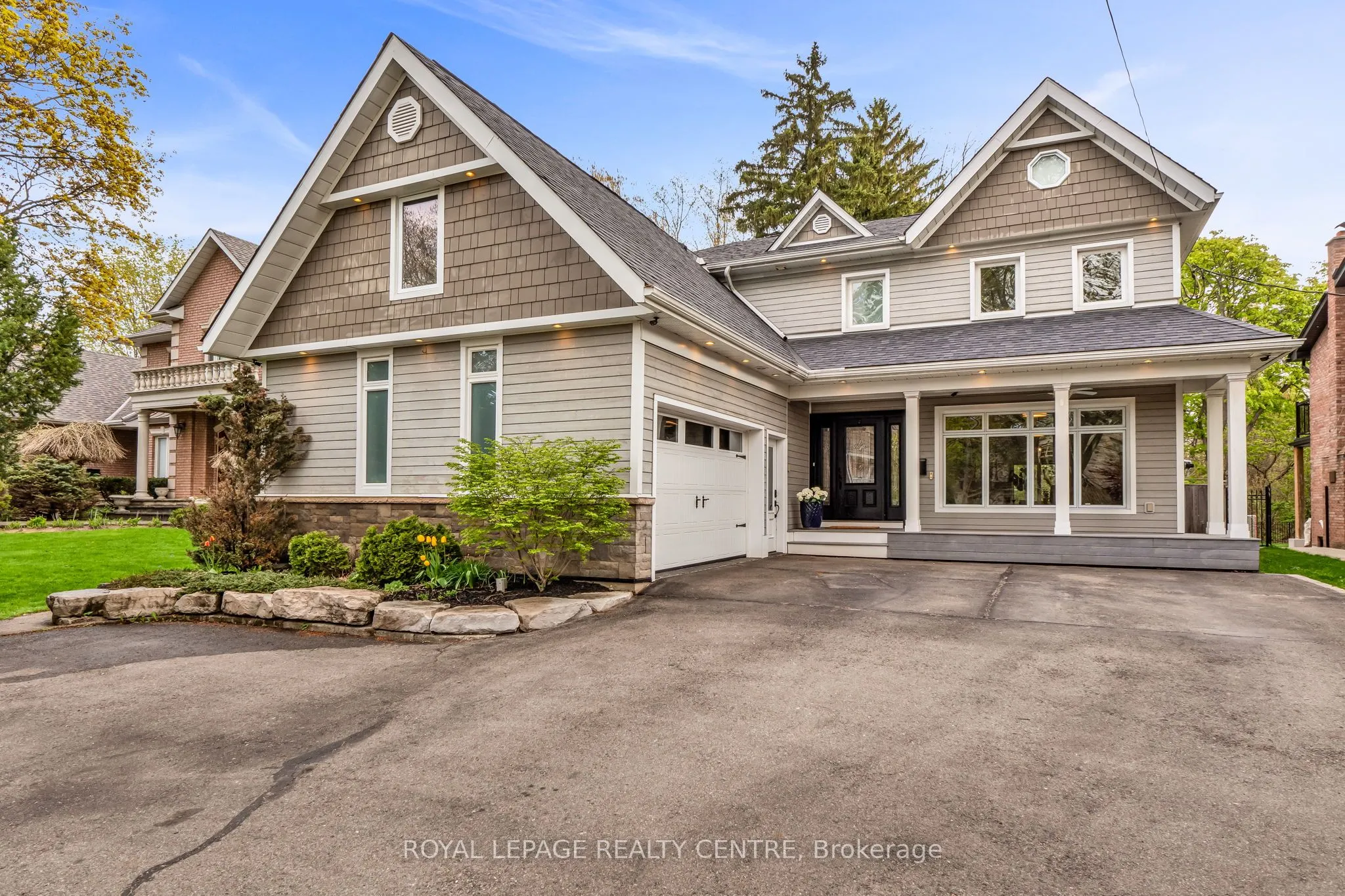 1593 Glenburnie Road
