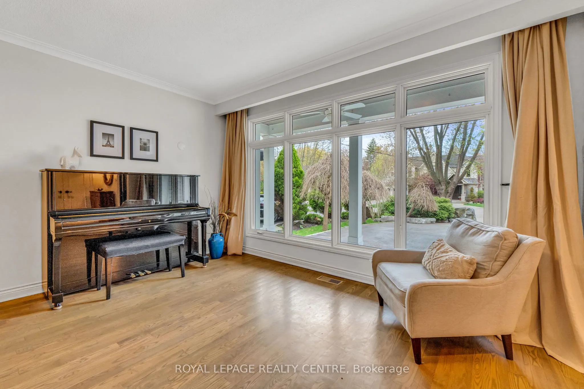 1593 Glenburnie Road