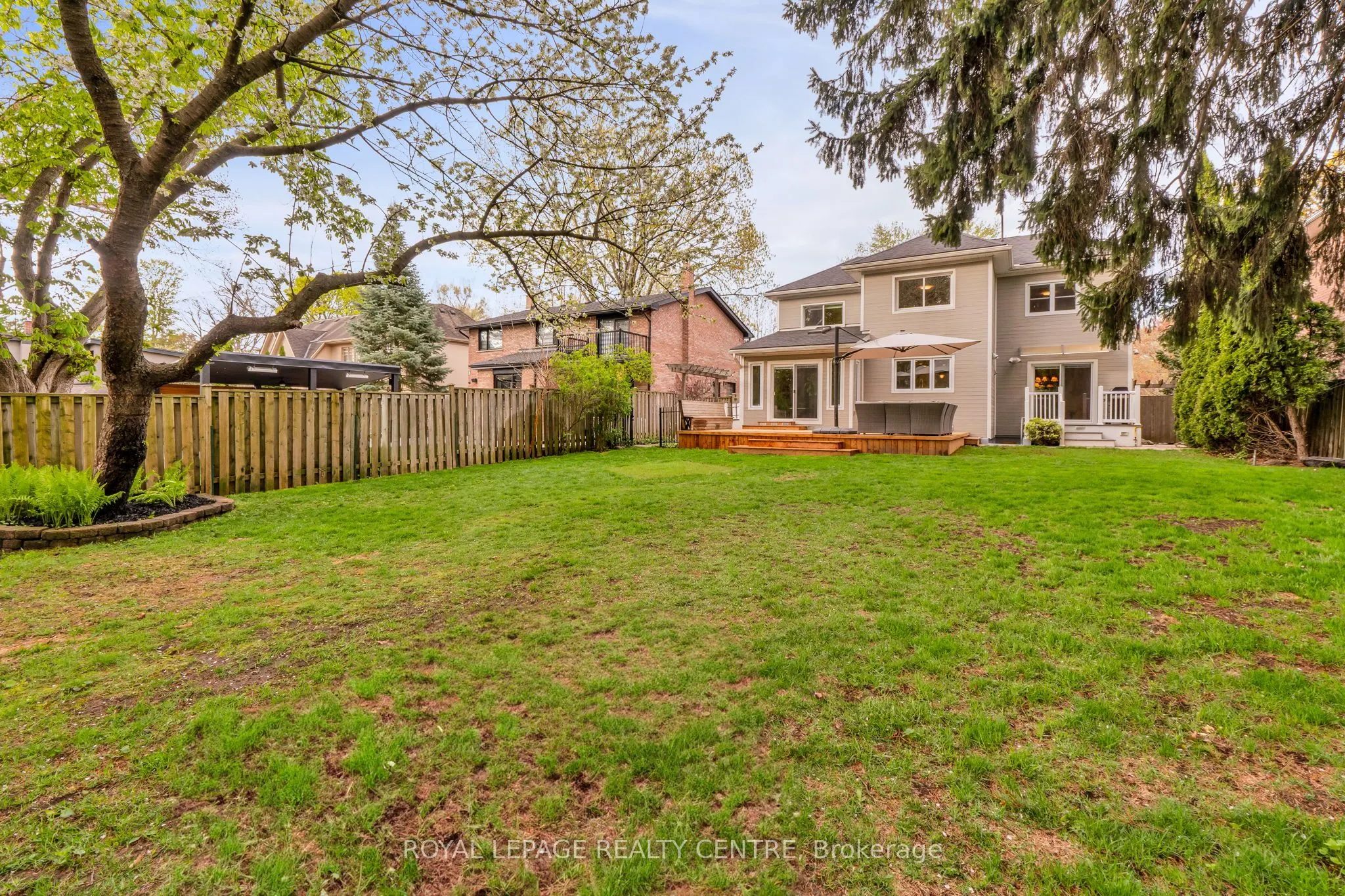1593 Glenburnie Road