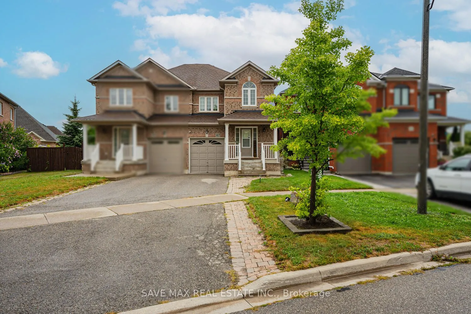 47 Woodcote Crescent