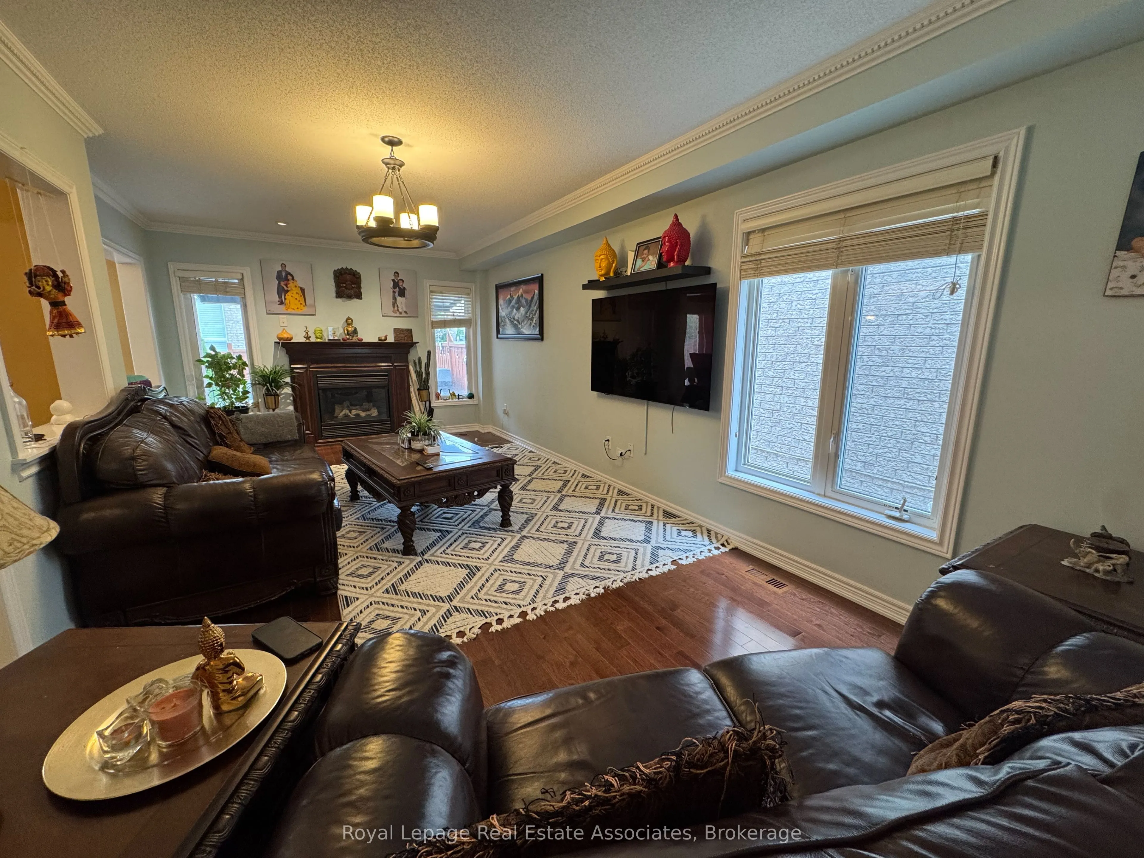 659 Garden Walk, #Upper