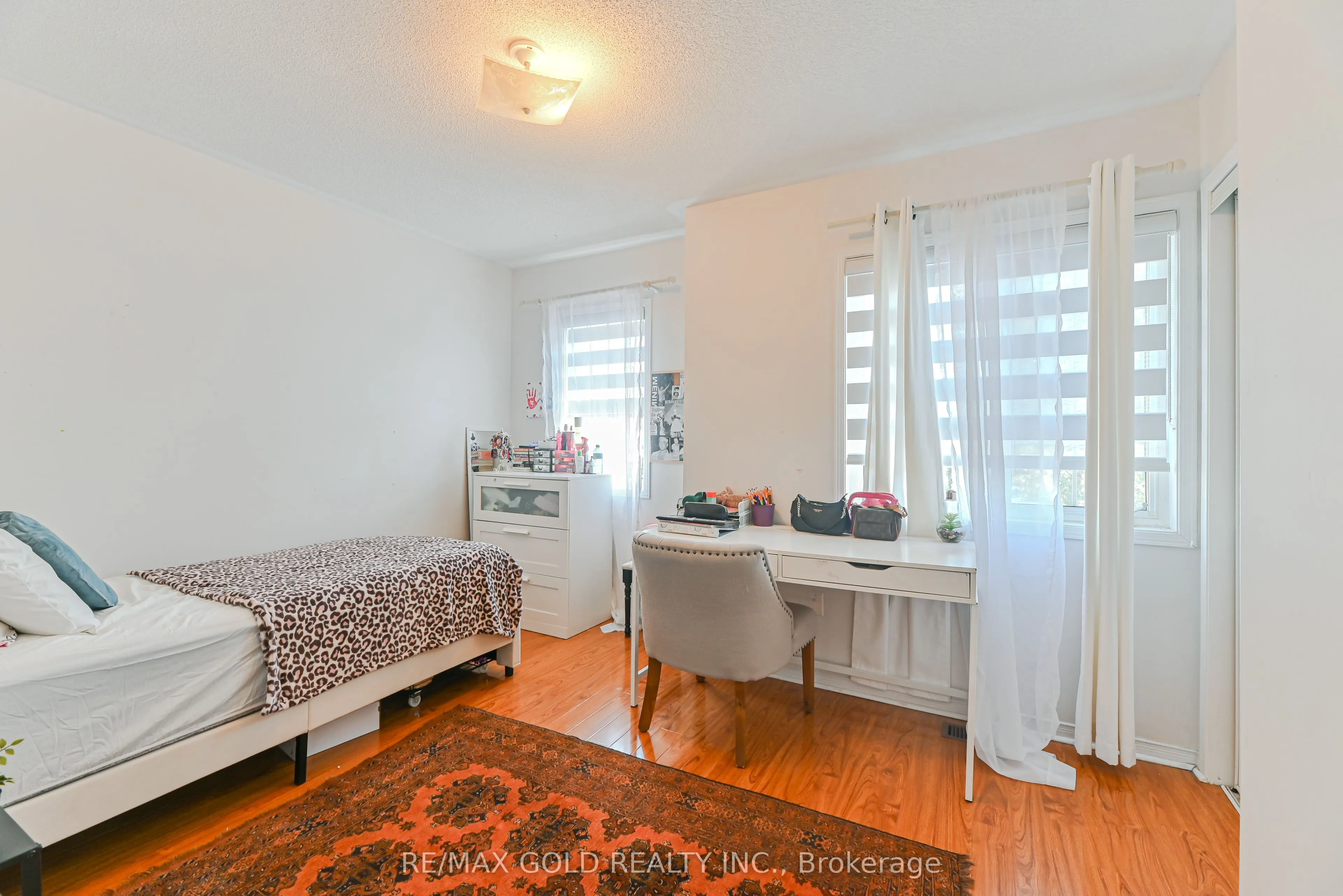 28 Plum Hollow Court
