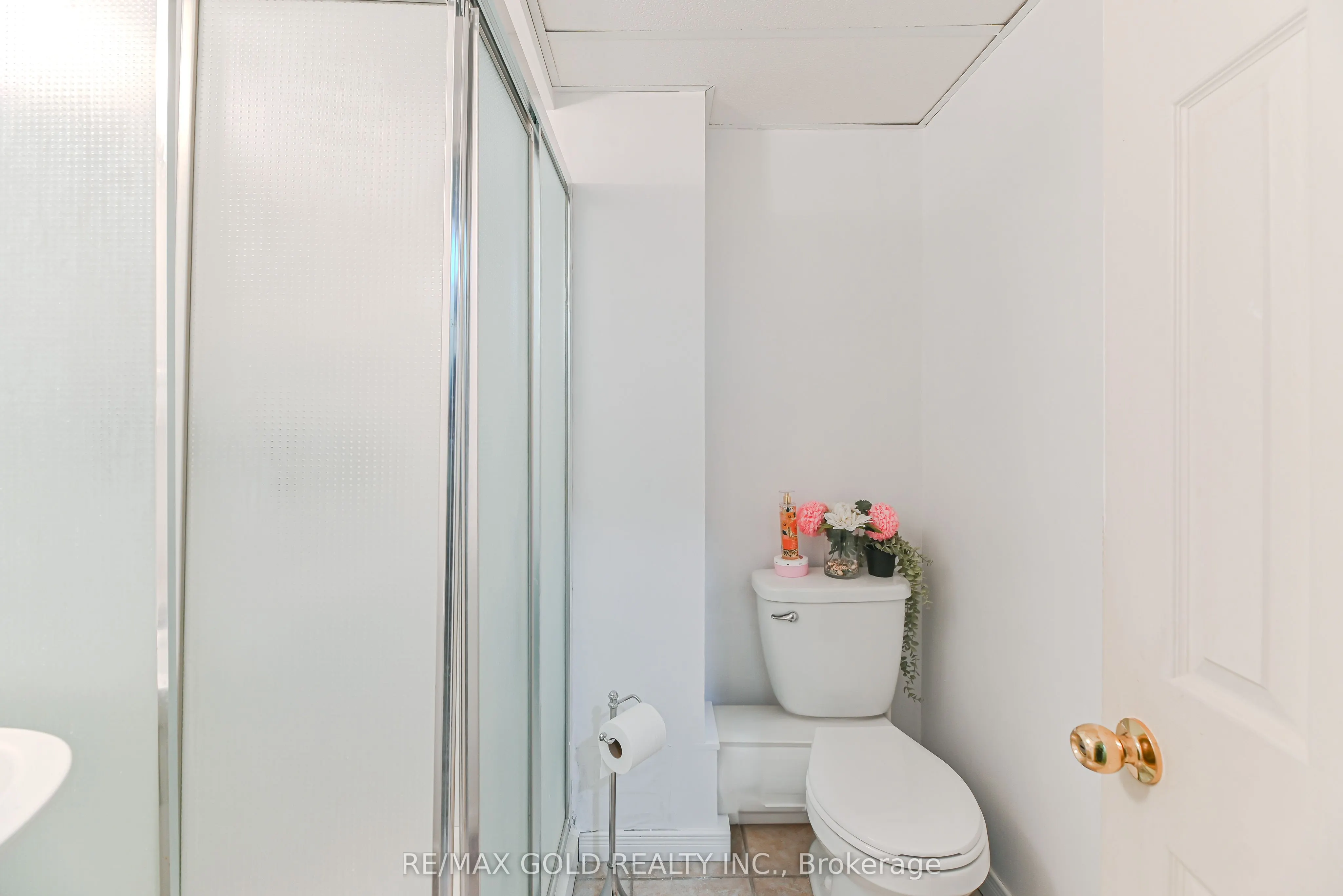 28 Plum Hollow Court