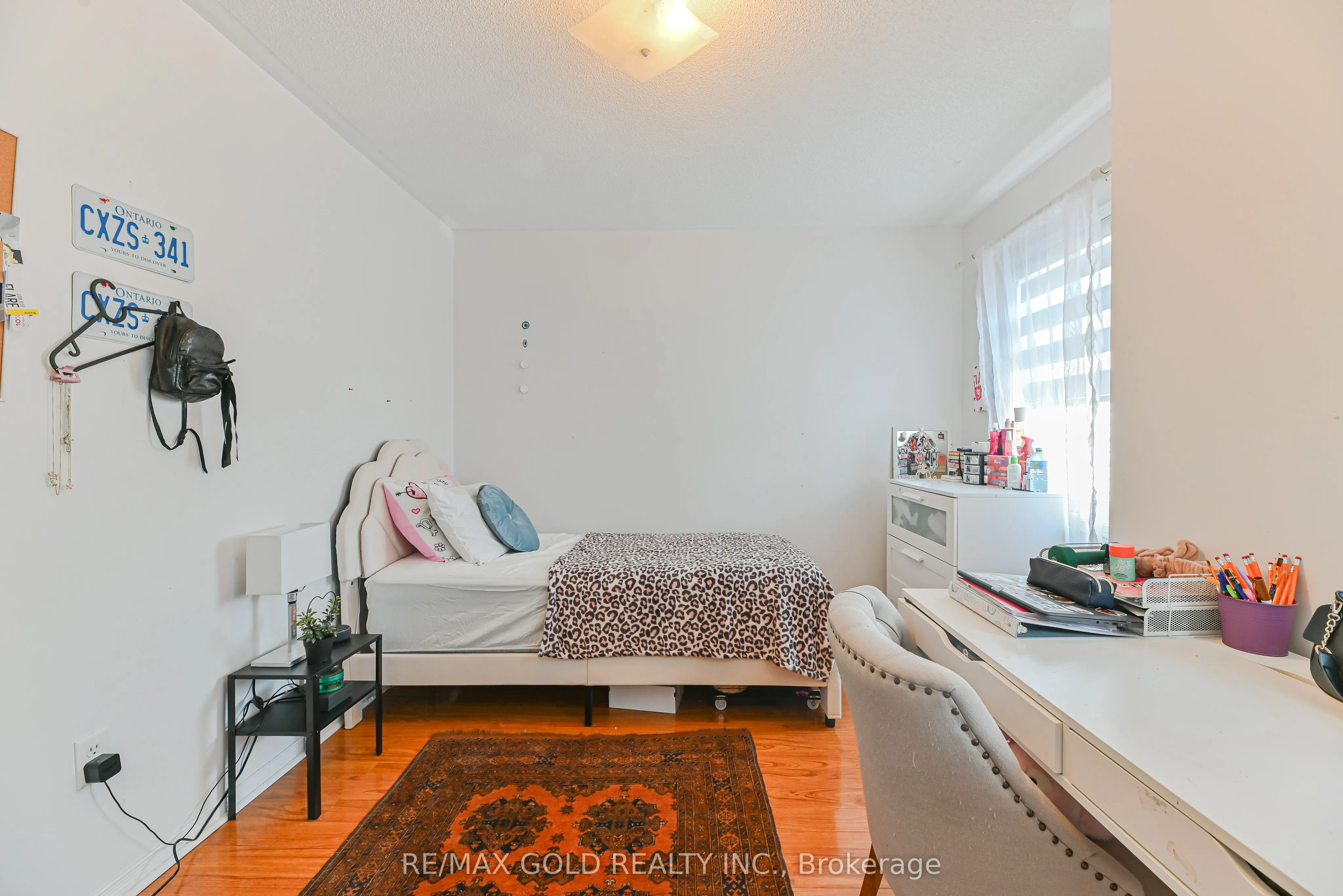 28 Plum Hollow Court
