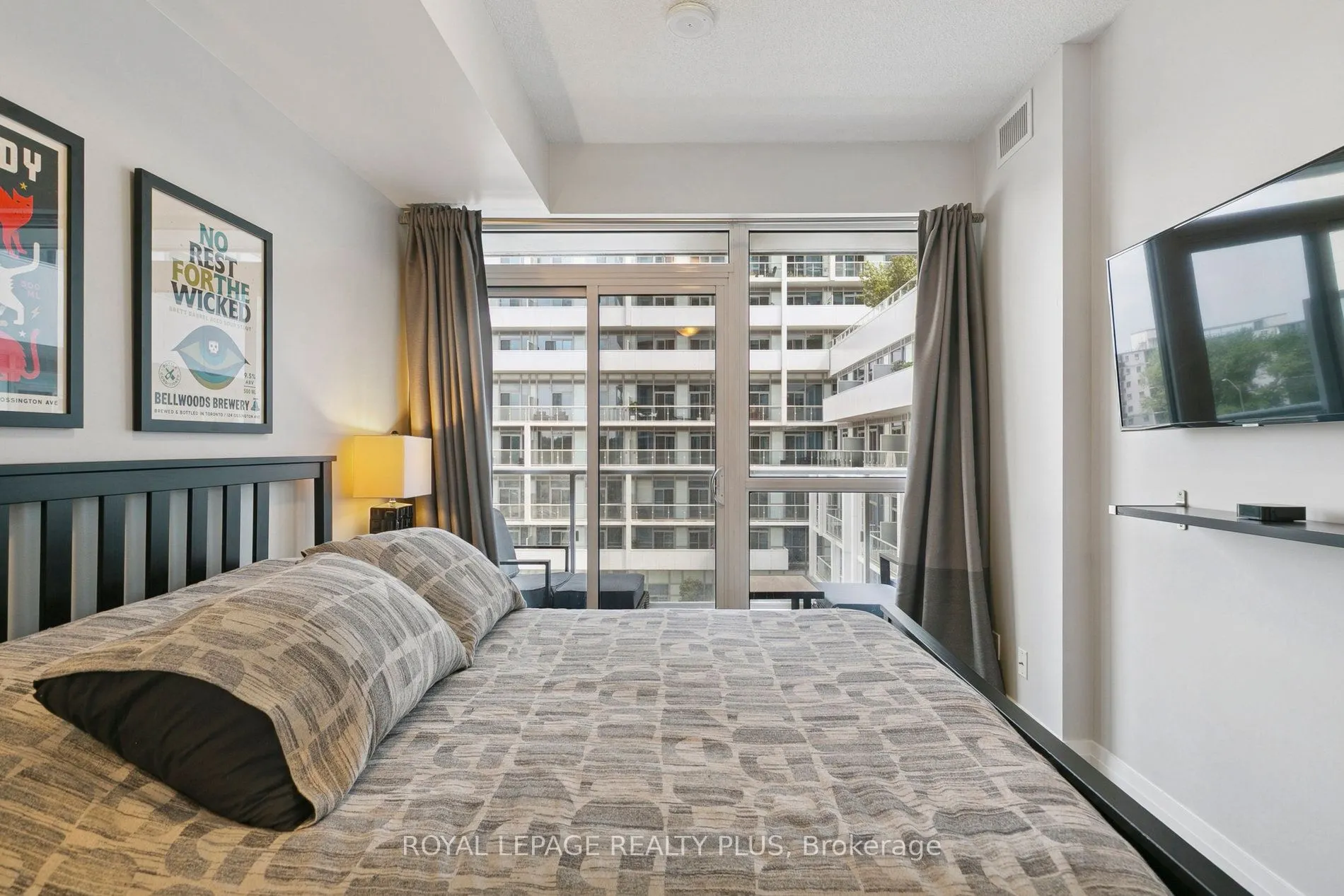 65 Speers Road, #406