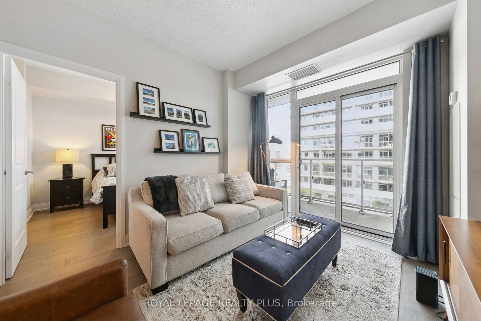 65 Speers Road, #406