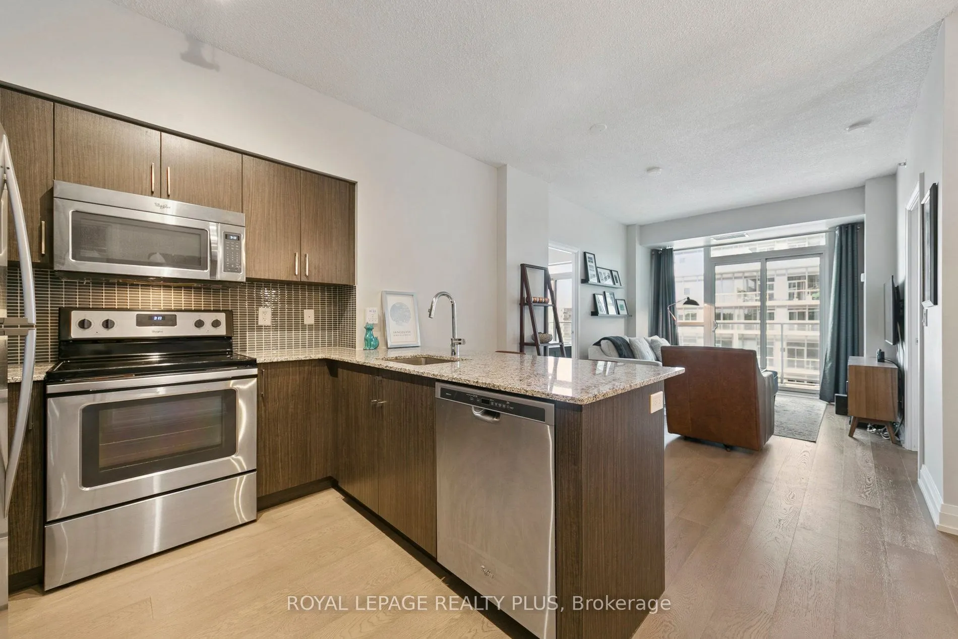 65 Speers Road, #406