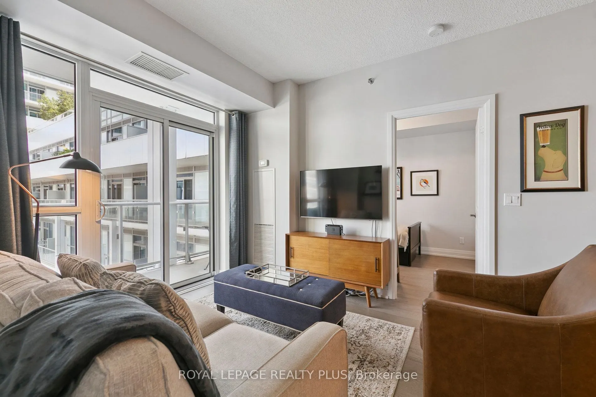65 Speers Road, #406