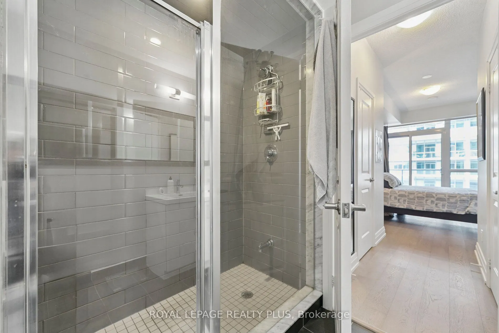 65 Speers Road, #406