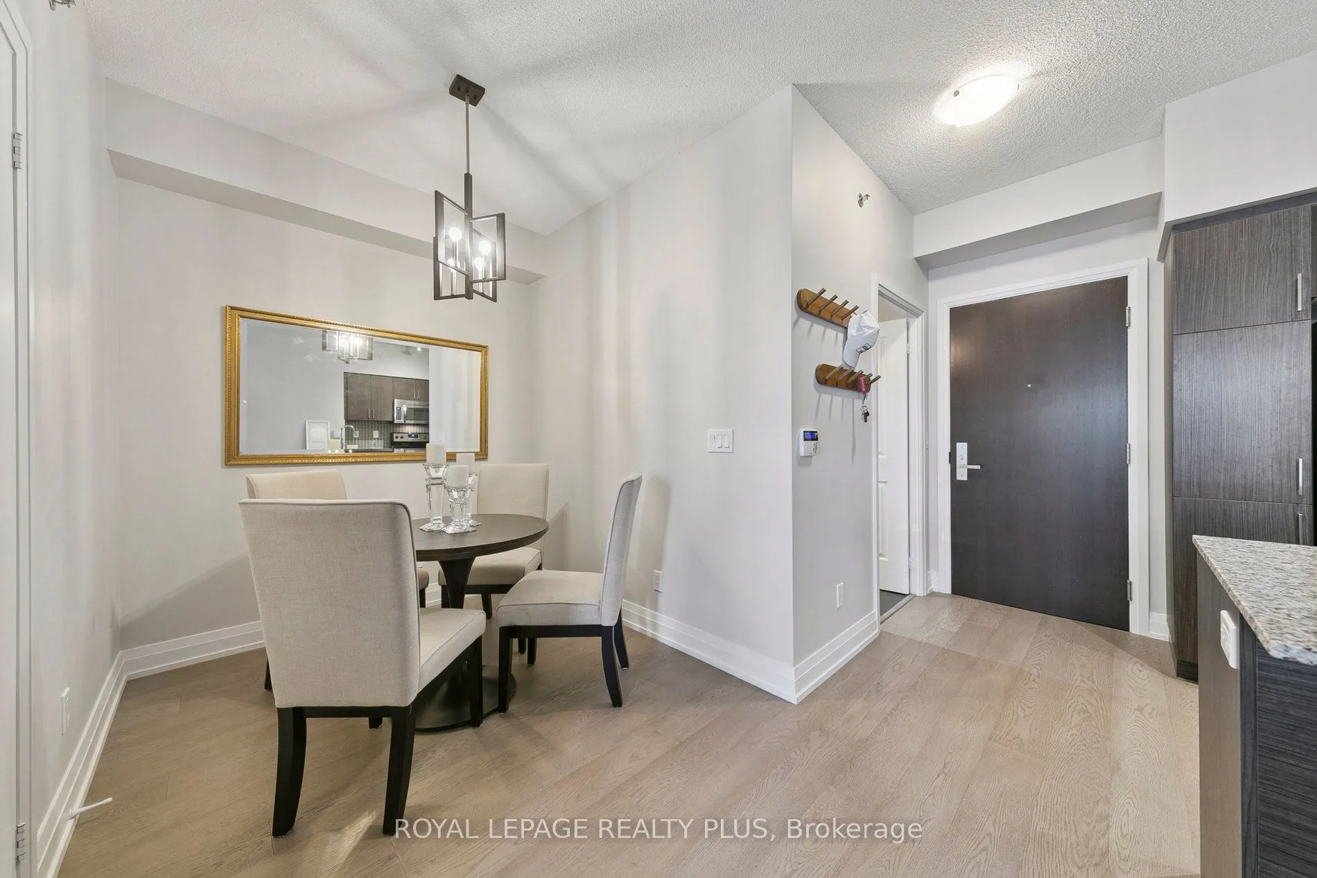 65 Speers Road, #406