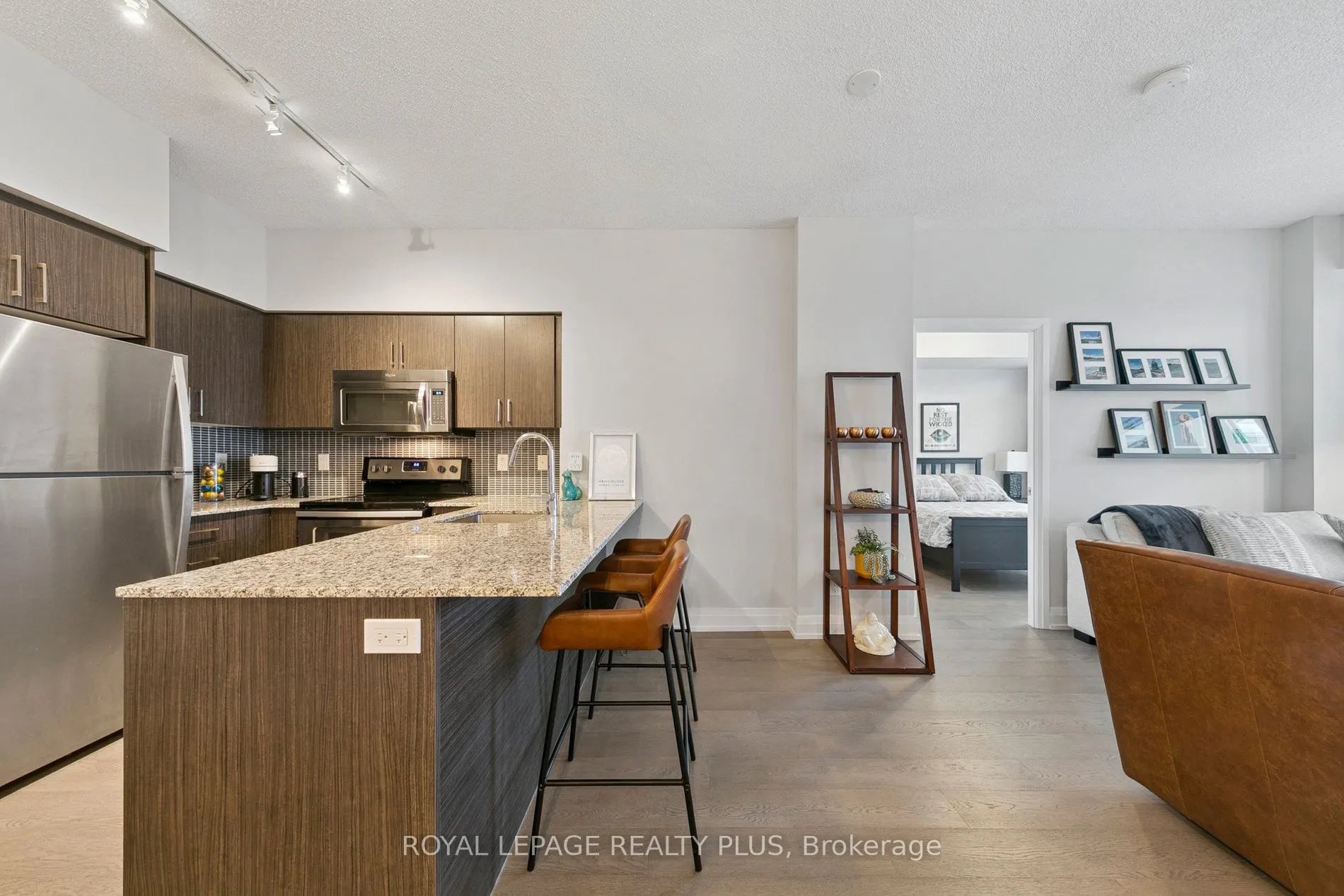 65 Speers Road, #406