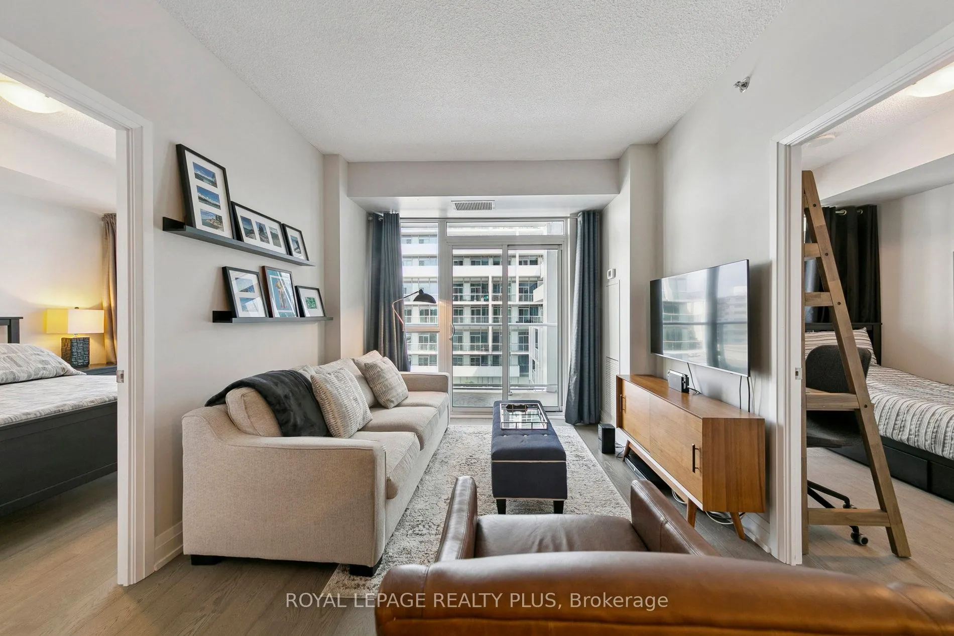 65 Speers Road, #406