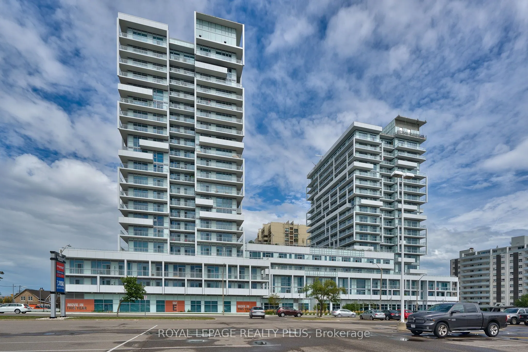 65 Speers Road, #406