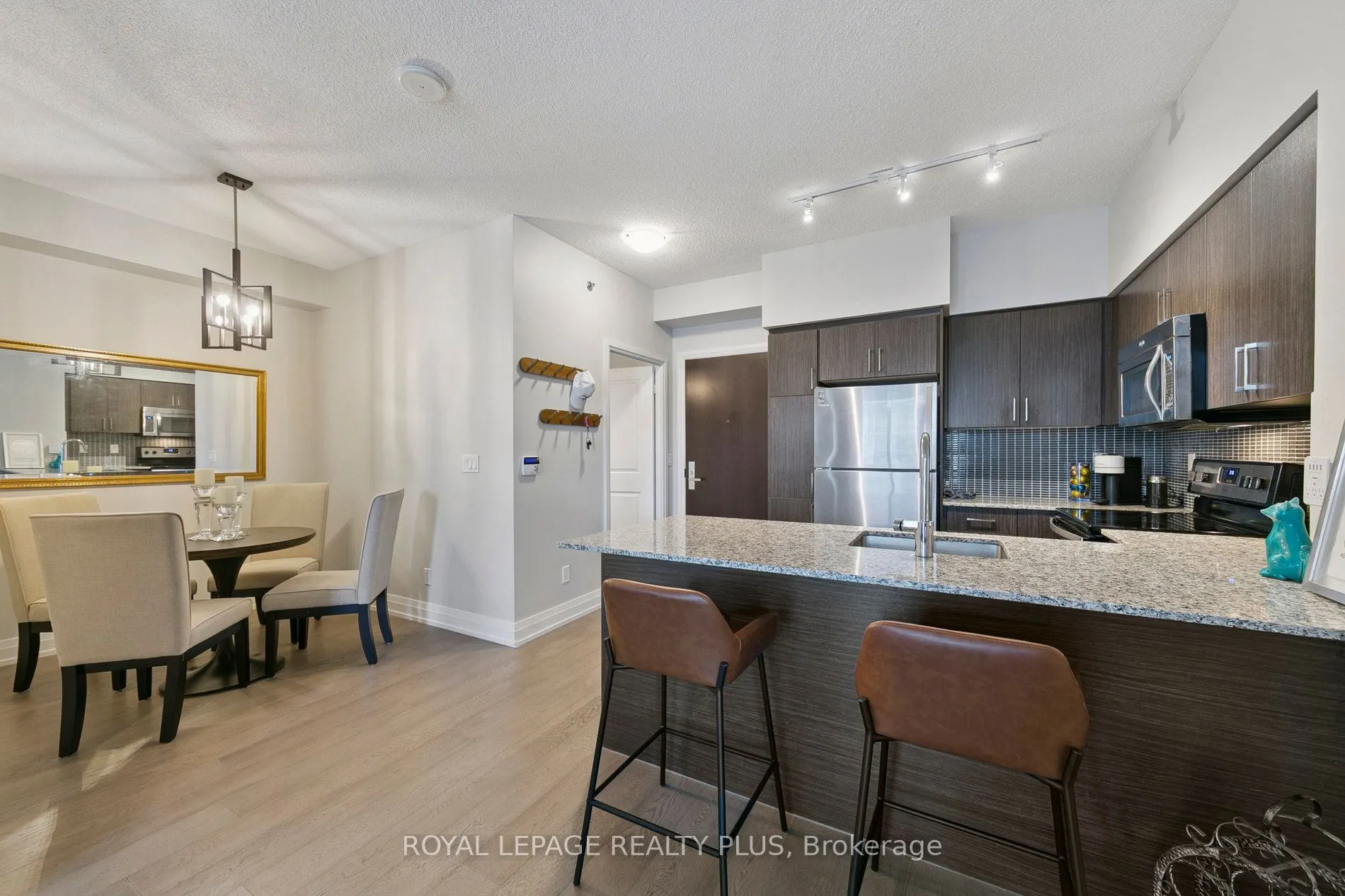 65 Speers Road, #406