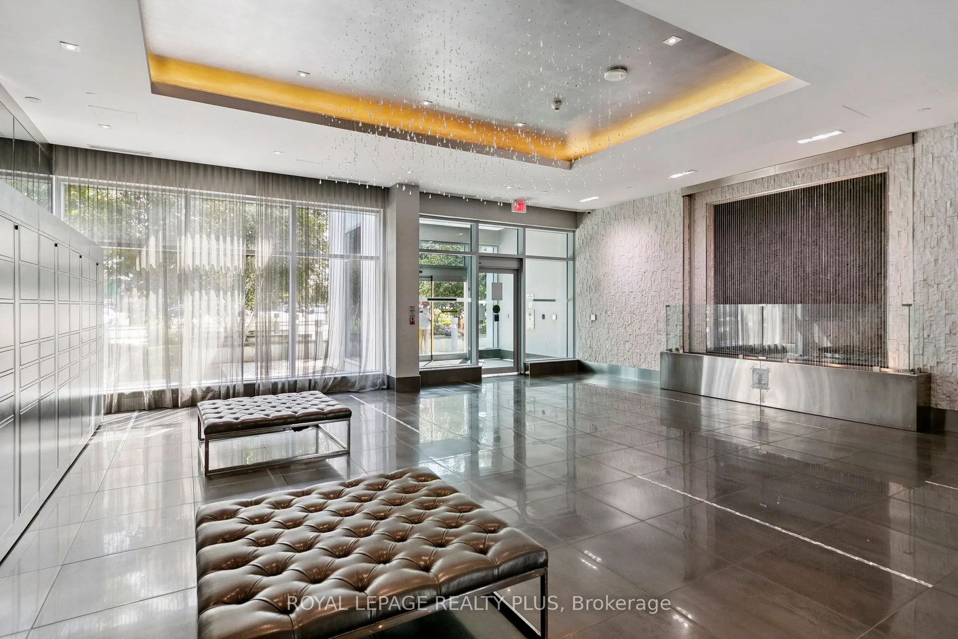 65 Speers Road, #406