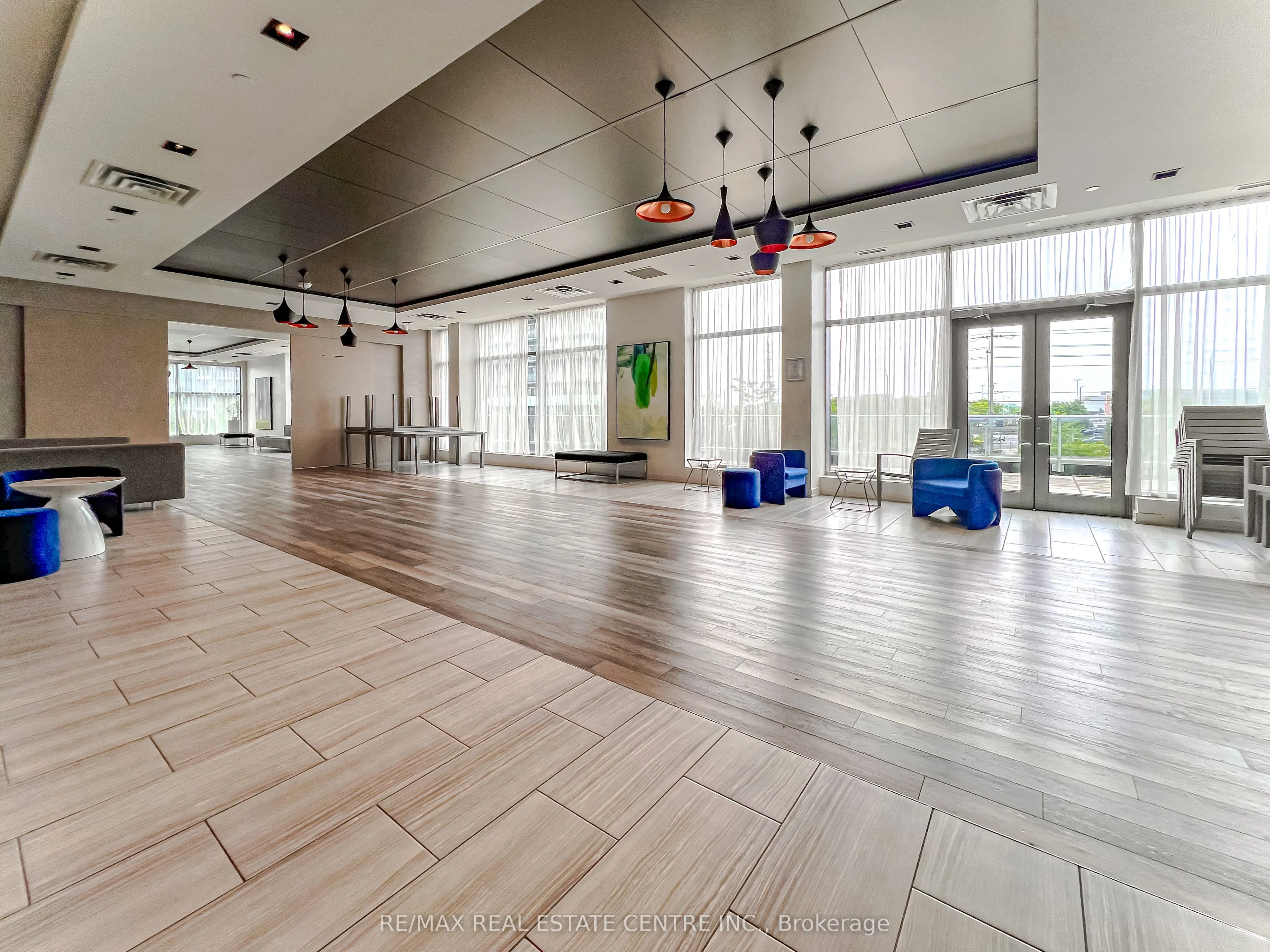 4677 Glen Erin Drive, #1703