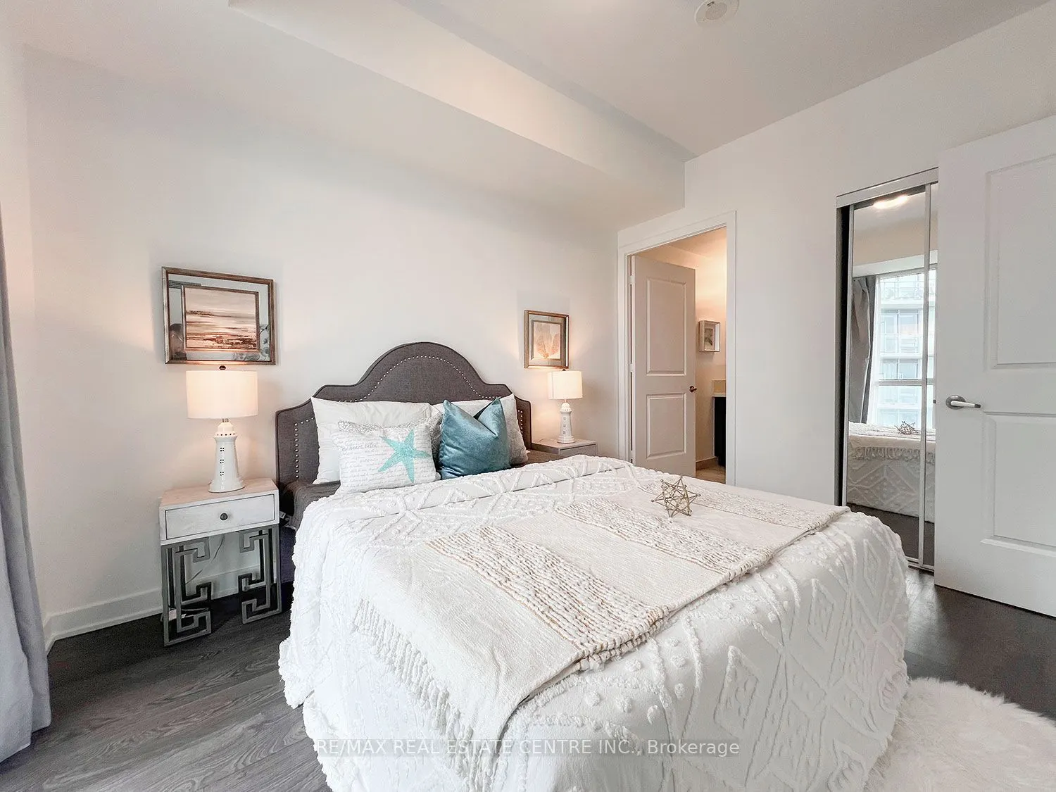 4677 Glen Erin Drive, #1703