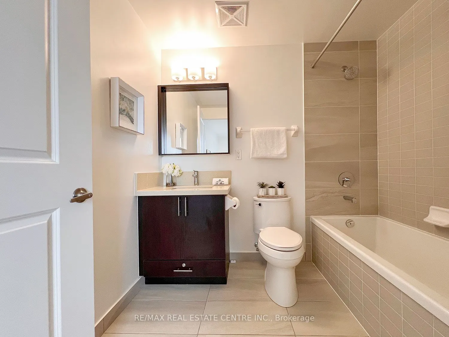 4677 Glen Erin Drive, #1703