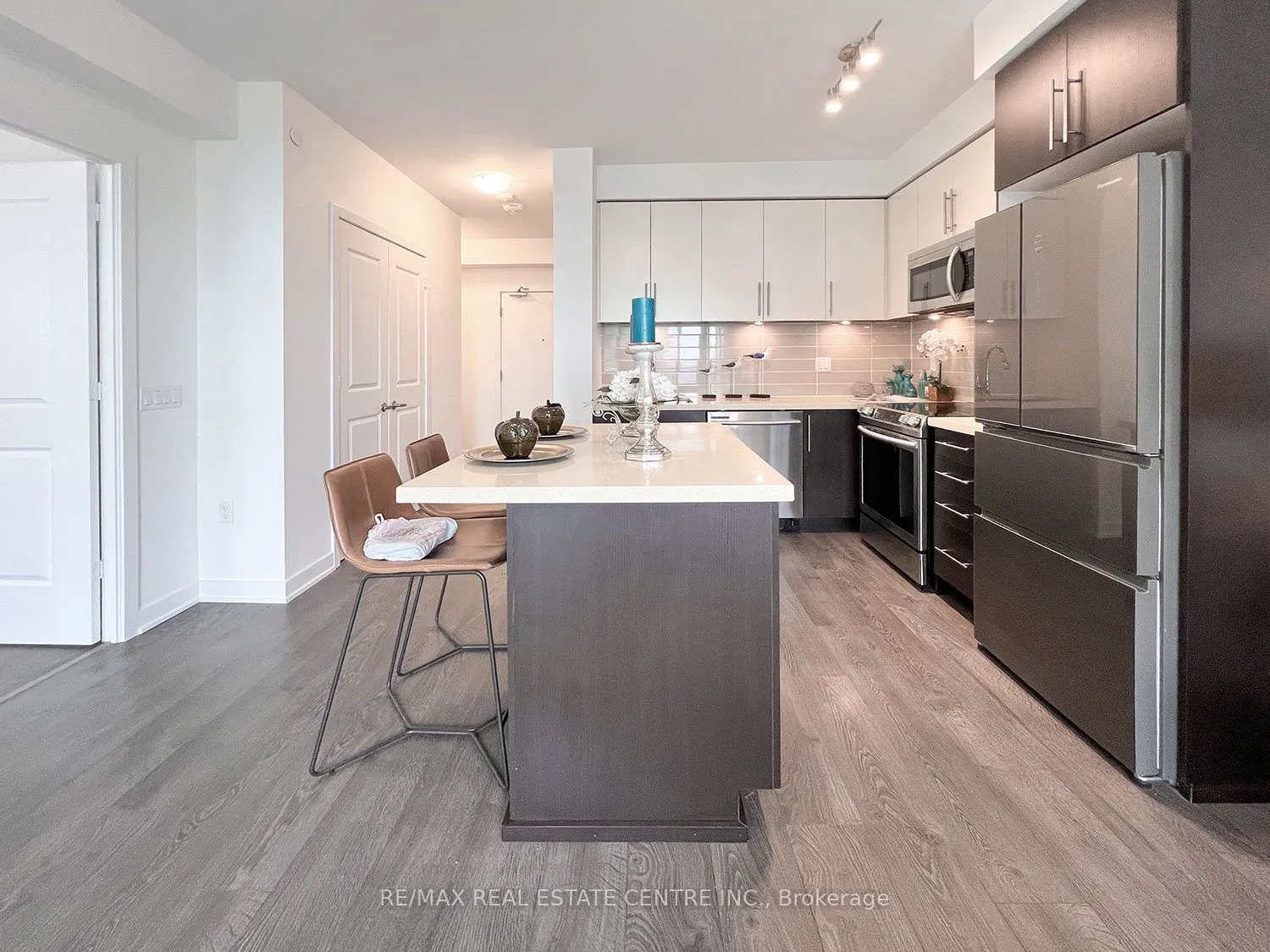 4677 Glen Erin Drive, #1703