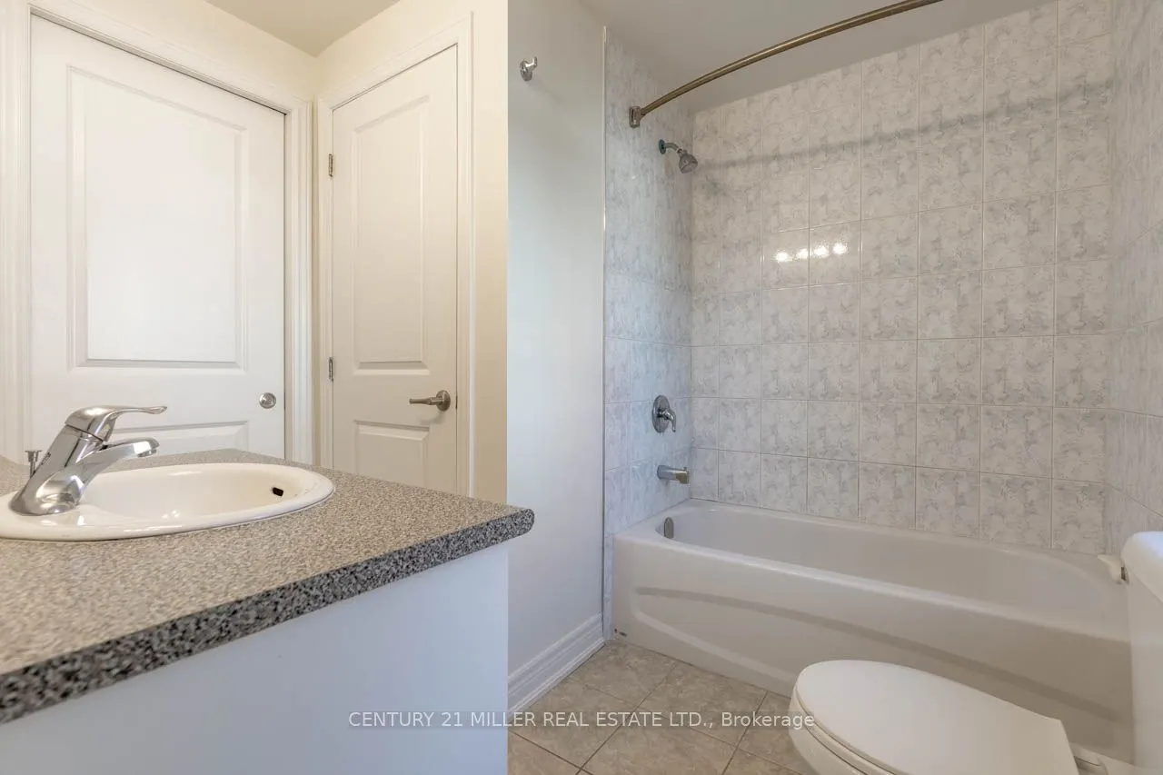 174 Bronte Street S, #201