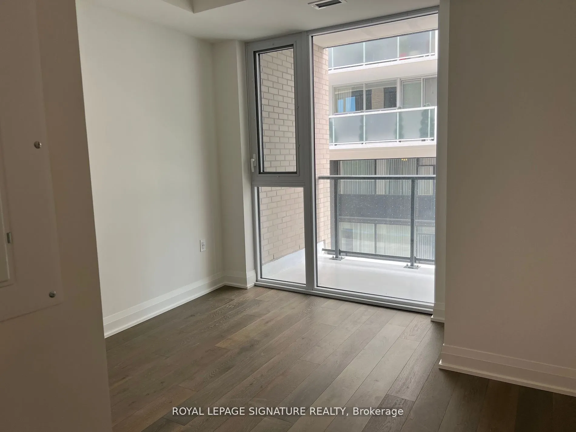 293 The Kingsway Avenue, #213