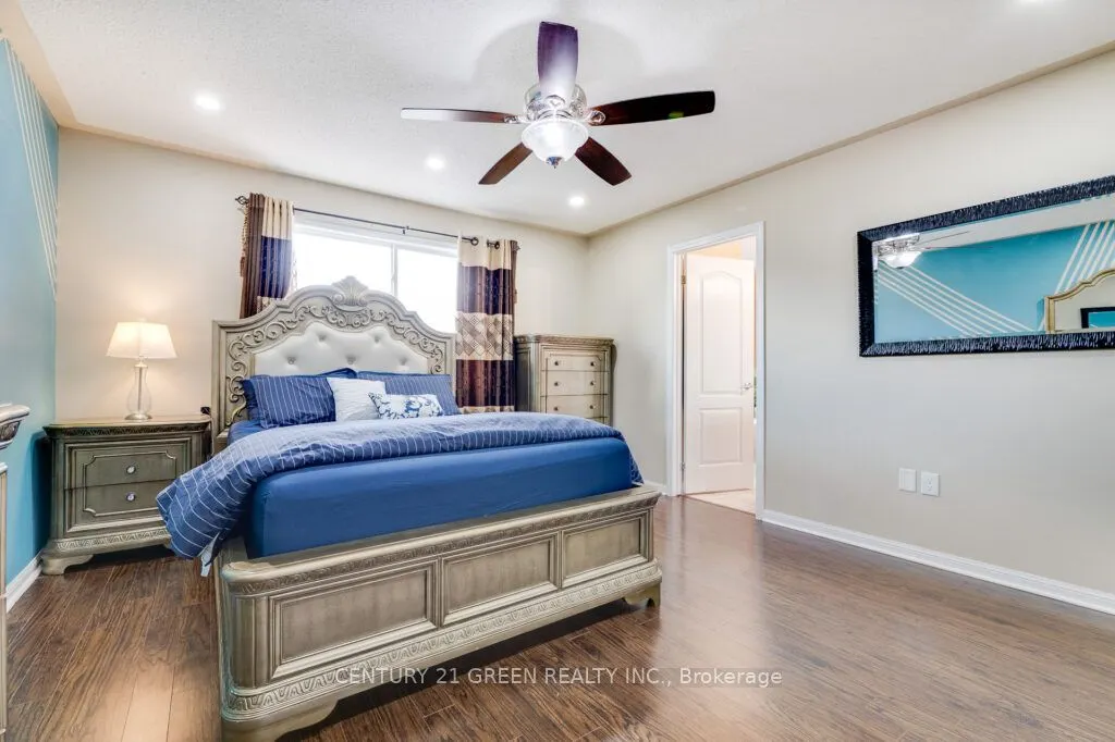1107 Barr Crescent