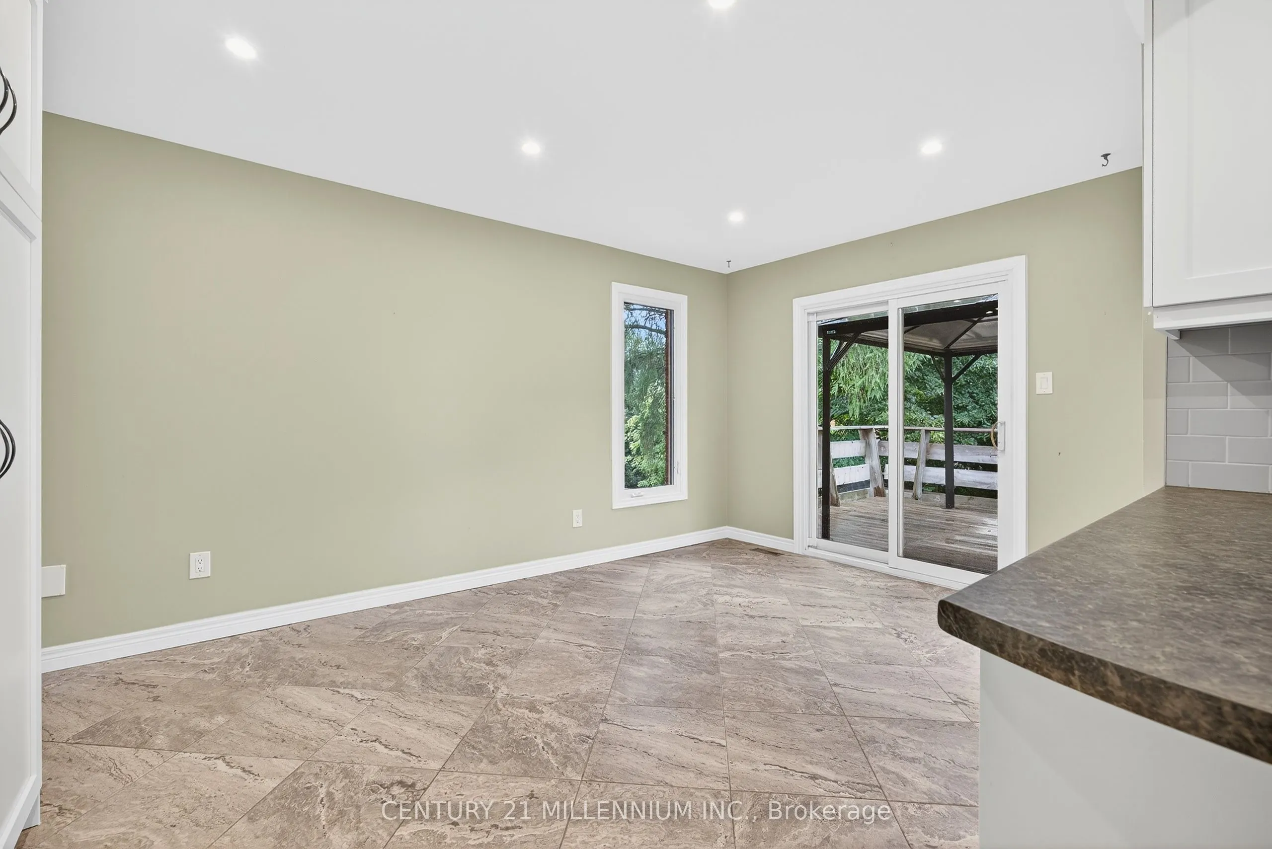 254 Kensington Place