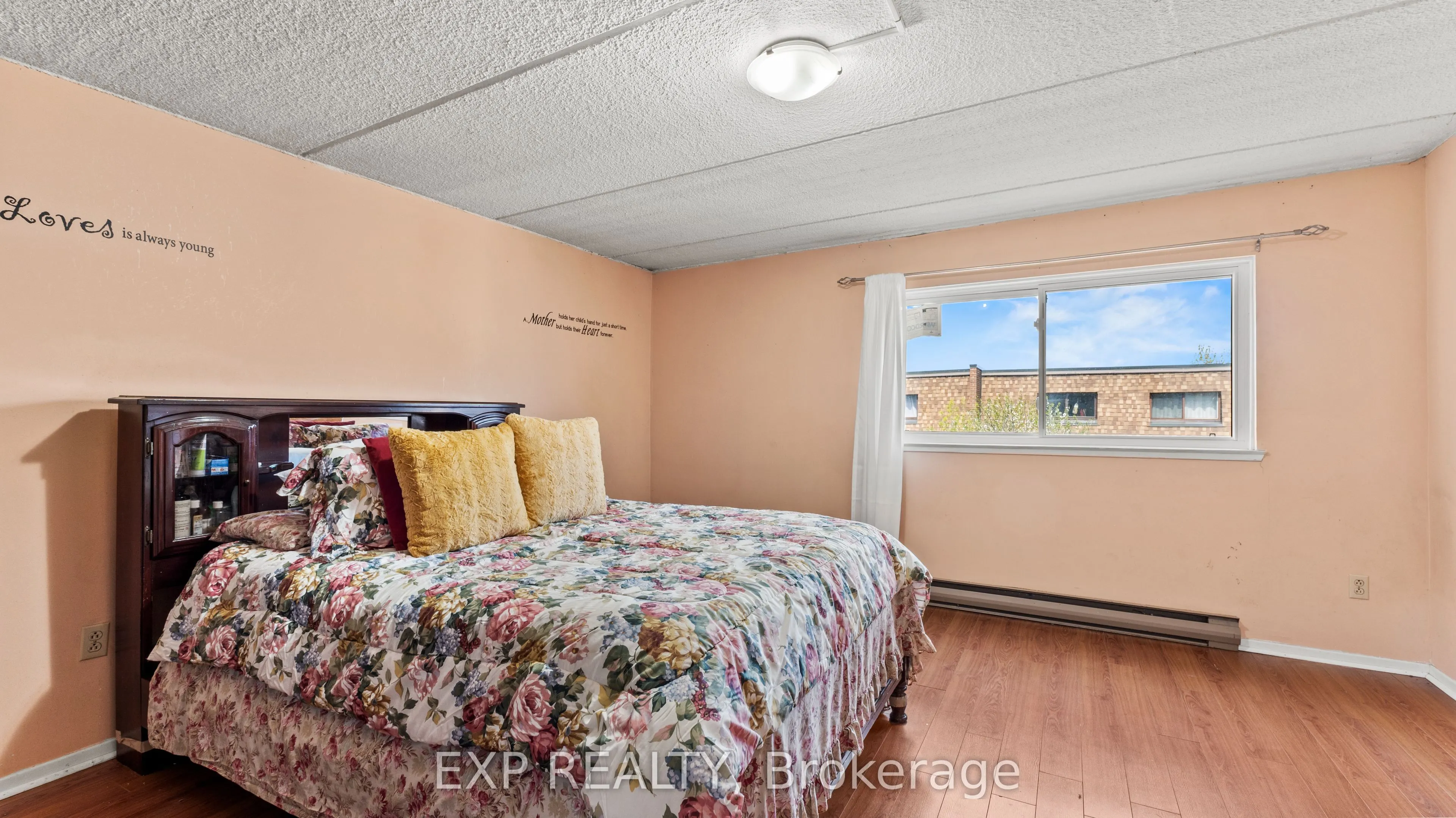 180 Mississauga Valley Boulevard, #160