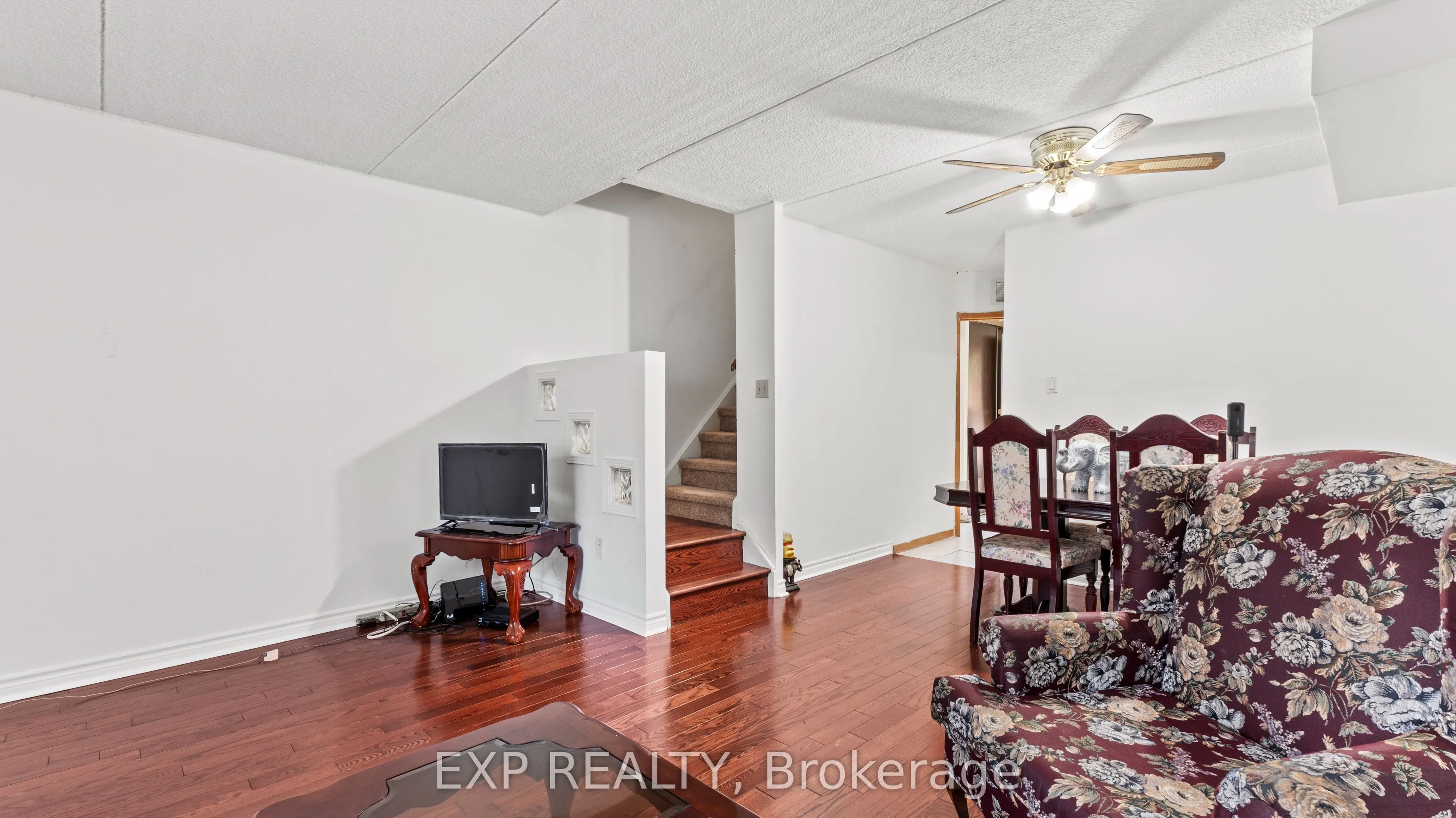 180 Mississauga Valley Boulevard, #160