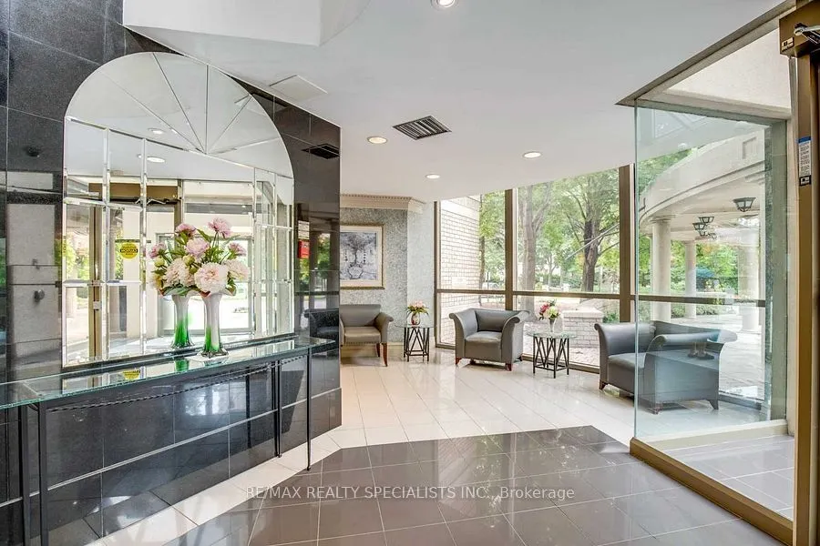 45 Kingsbridge Garden Circle, #705