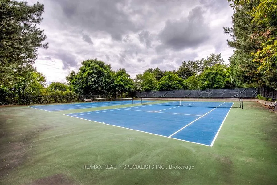 45 Kingsbridge Garden Circle, #705