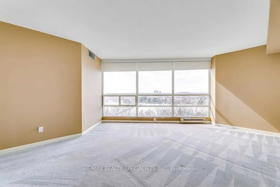 45 Kingsbridge Garden Circle, #705